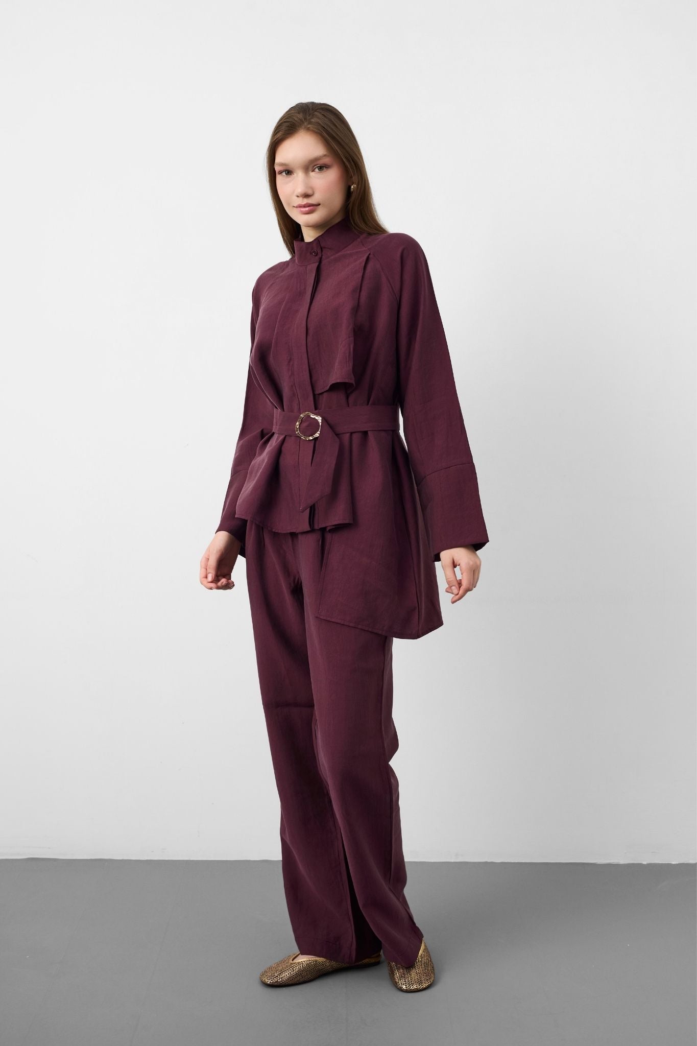 Mürdüm Kadın Premium Tencel Dokulu Gold Tokalı Kemerli Modern Kesim Takım