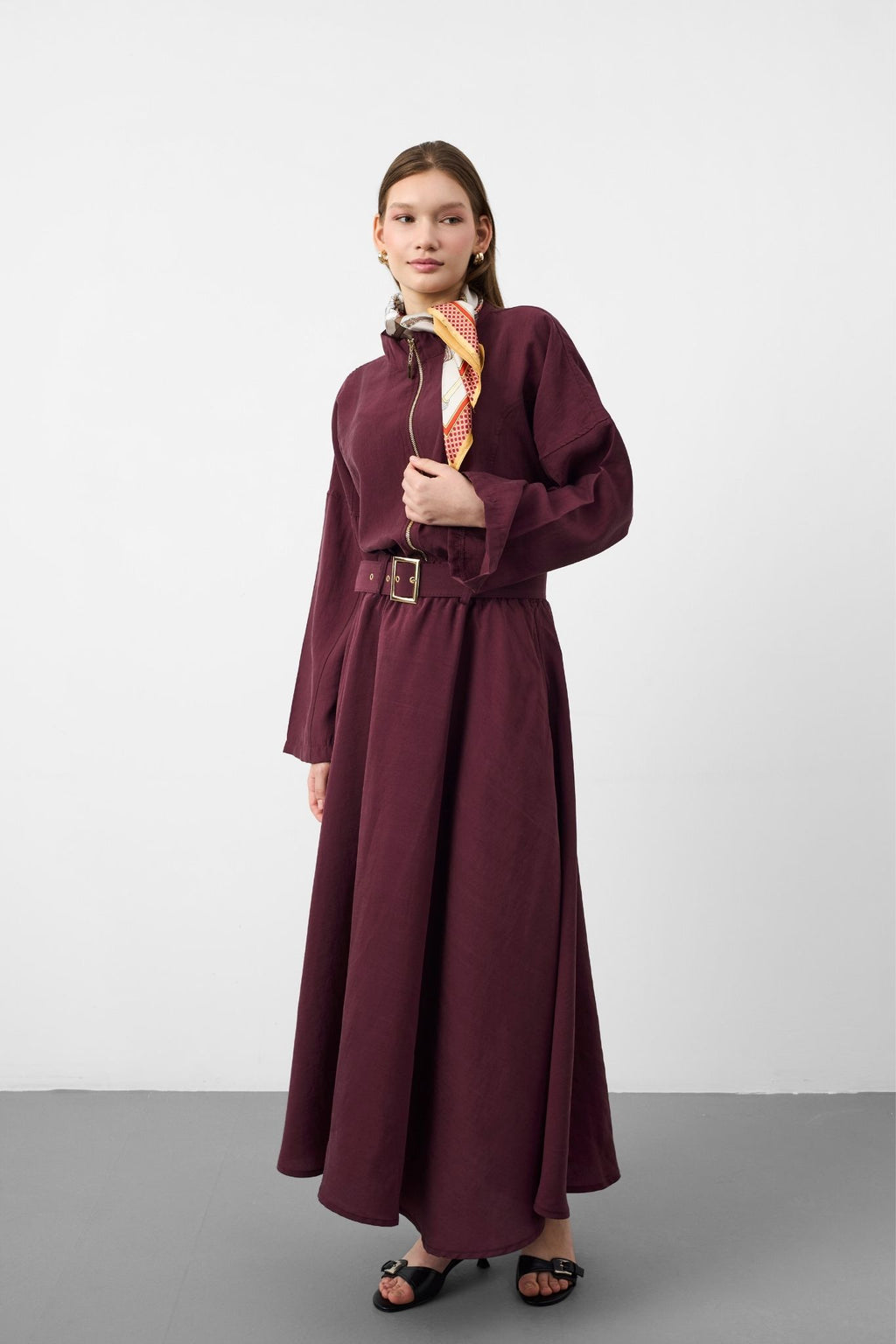 Mürdüm Kadın Premium Tencel Kumaş Etek Kemer Detaylı Akışkan Dokulu Ceket Etek Takım