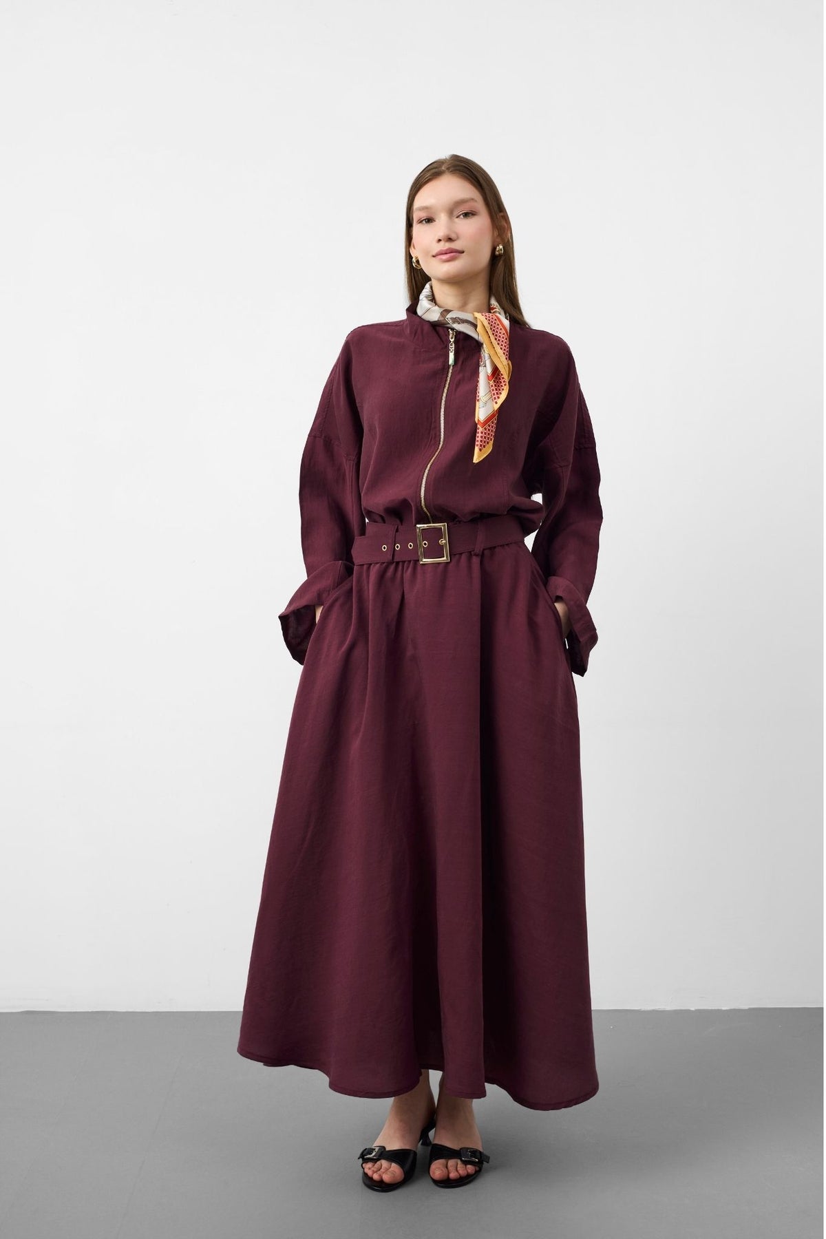 Mürdüm Kadın Premium Tencel Kumaş Etek Kemer Detaylı Akışkan Dokulu Ceket Etek Takım