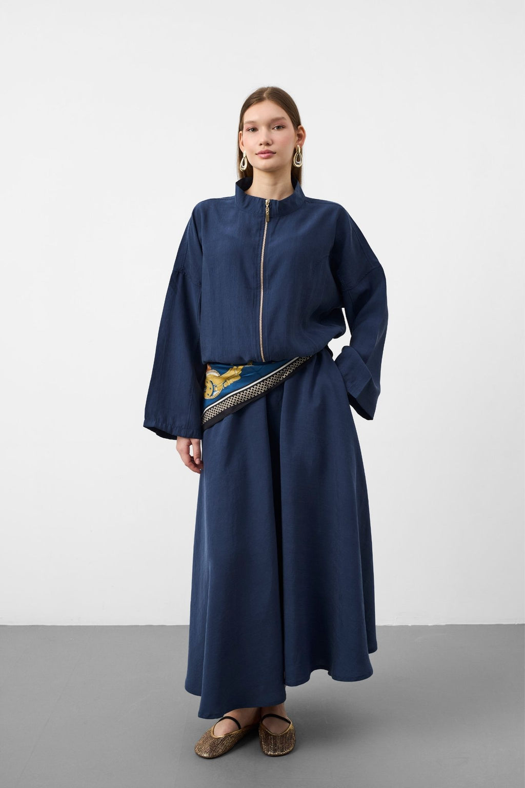 Lacivert Kadın Premium Tencel Kumaş Etek Kemer Detaylı Akışkan Dokulu Ceket Etek Takım