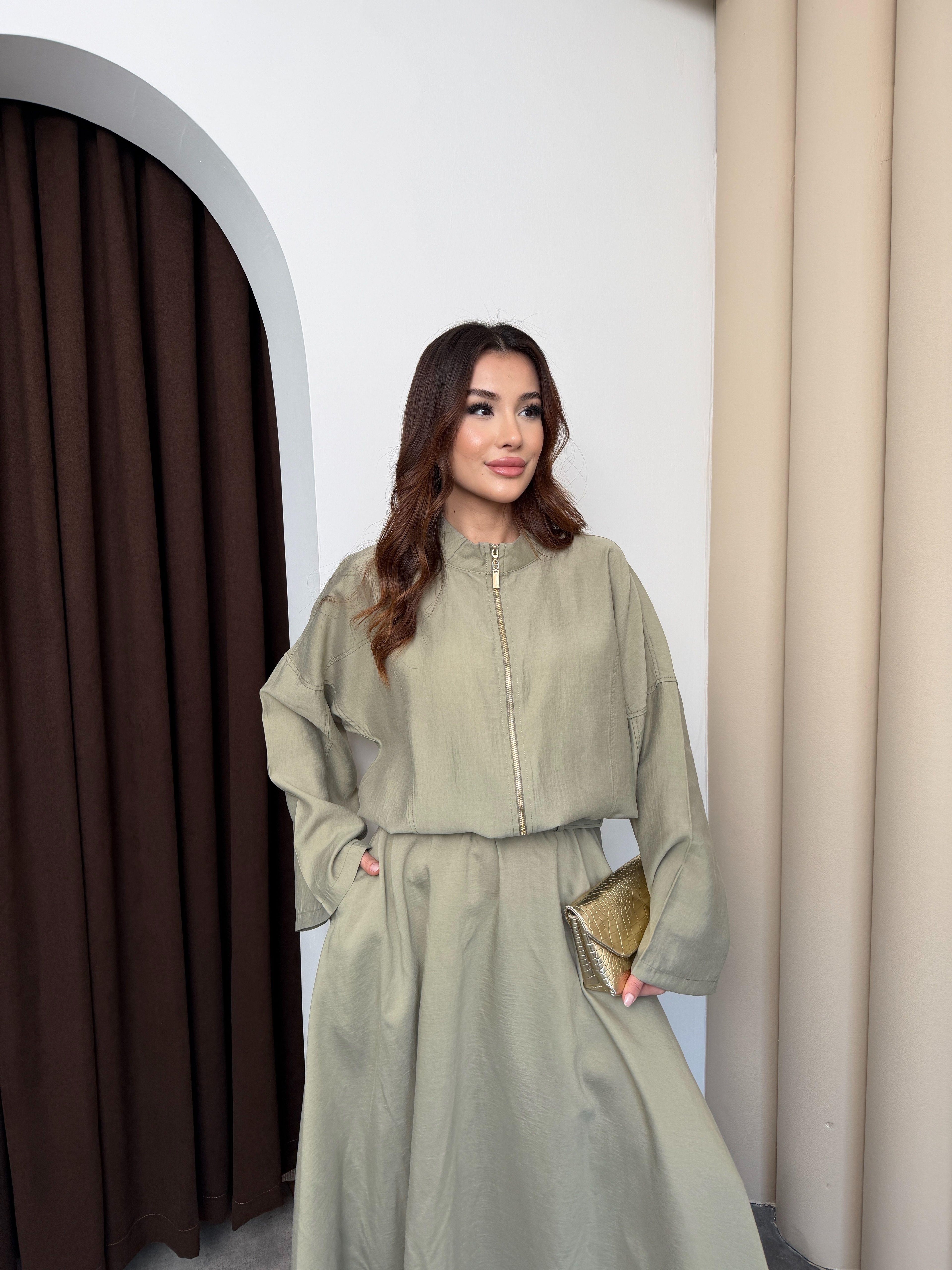 Açık Haki Kadın Premium Tencel Kumaş Etek Kemer Detaylı Akışkan Dokulu Ceket Etek Takım