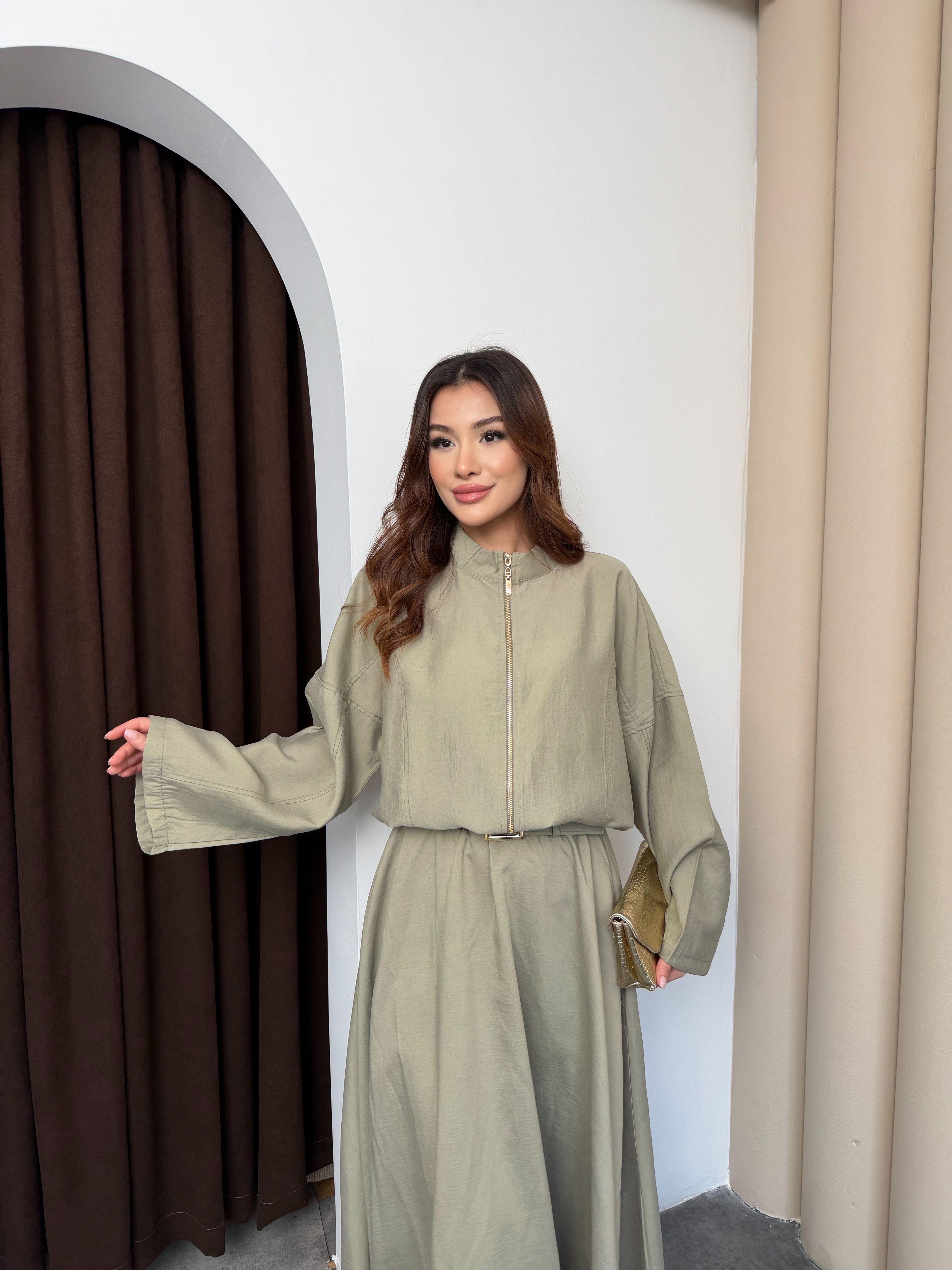 Açık Haki Kadın Premium Tencel Kumaş Etek Kemer Detaylı Akışkan Dokulu Ceket Etek Takım