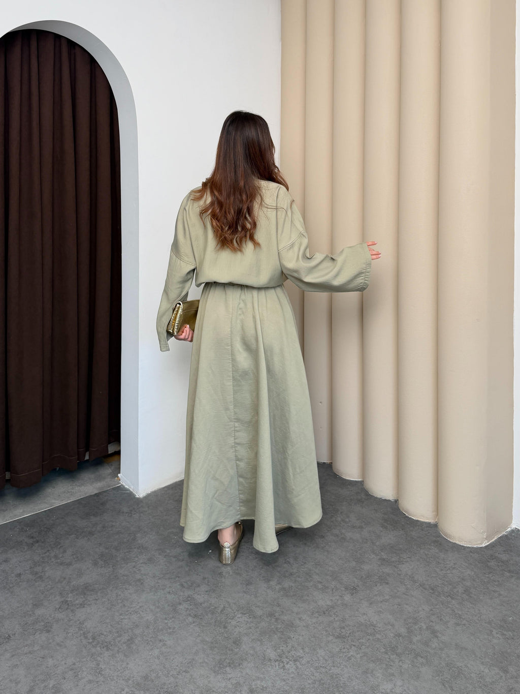 Açık Haki Kadın Premium Tencel Kumaş Etek Kemer Detaylı Akışkan Dokulu Ceket Etek Takım