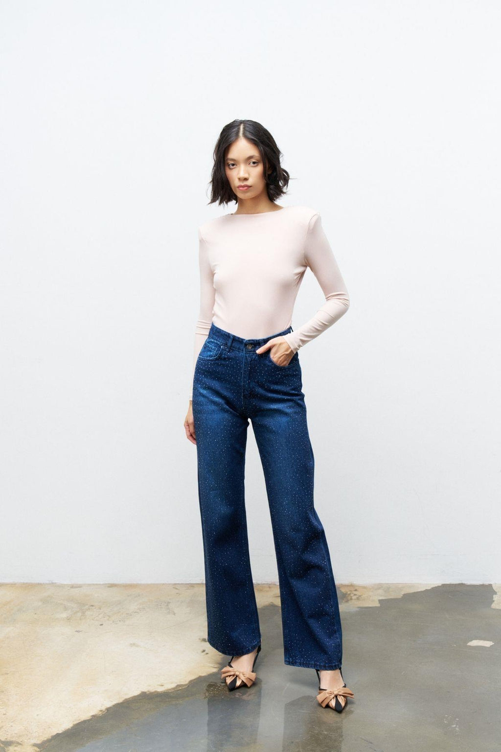 Açık Mavi %100 Cotton Önü Taşlı Straight Fit Denim Pantolon