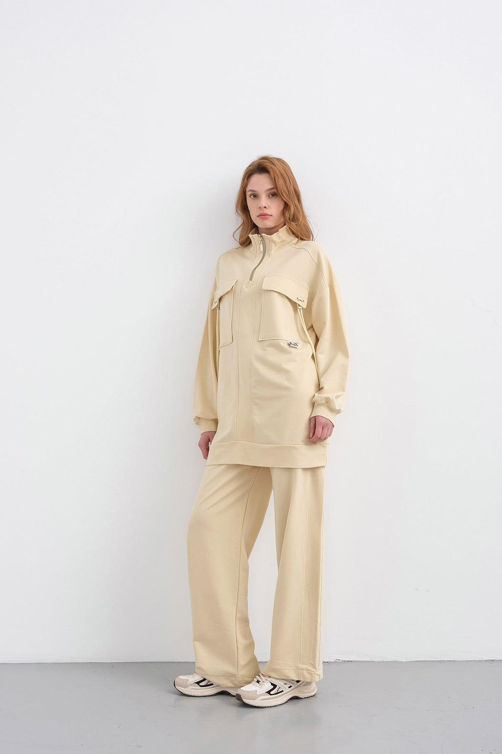 AÇIK SARI Kadın Dik Yaka Yarım Fermuarlı Cep Detaylı Bol Paça Örme Alt-Üst Takım