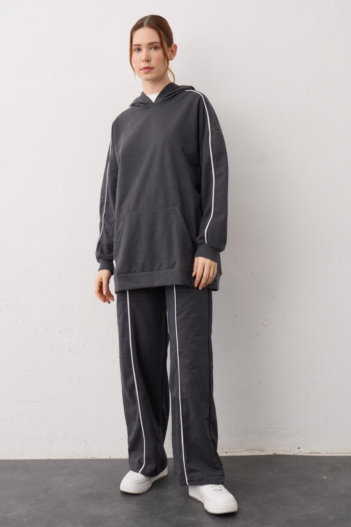 Antrasit Etiket Detaylı Kapüşonlu Kanguru Cepli Pamuklu Örme Alt Üst Takım