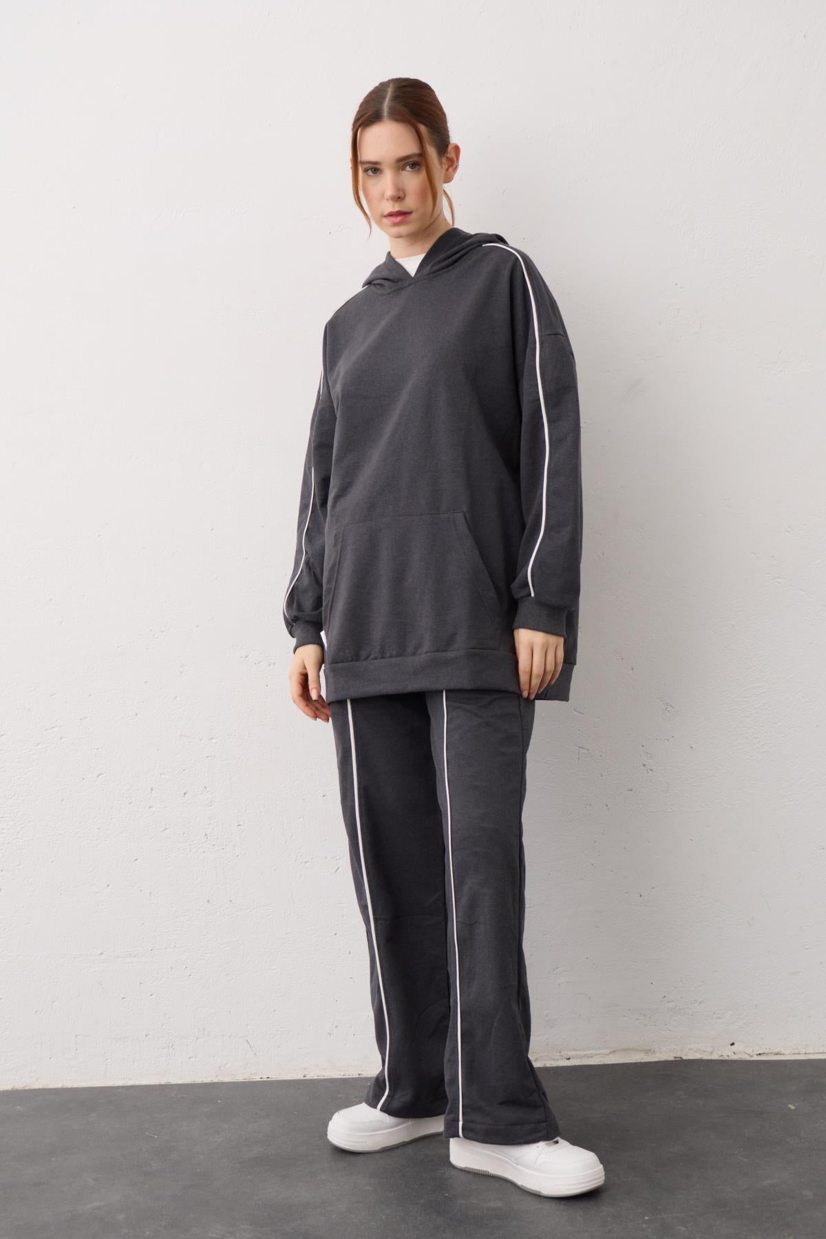 Antrasit Etiket Detaylı Kapüşonlu Kanguru Cepli Pamuklu Örme Alt Üst Takım