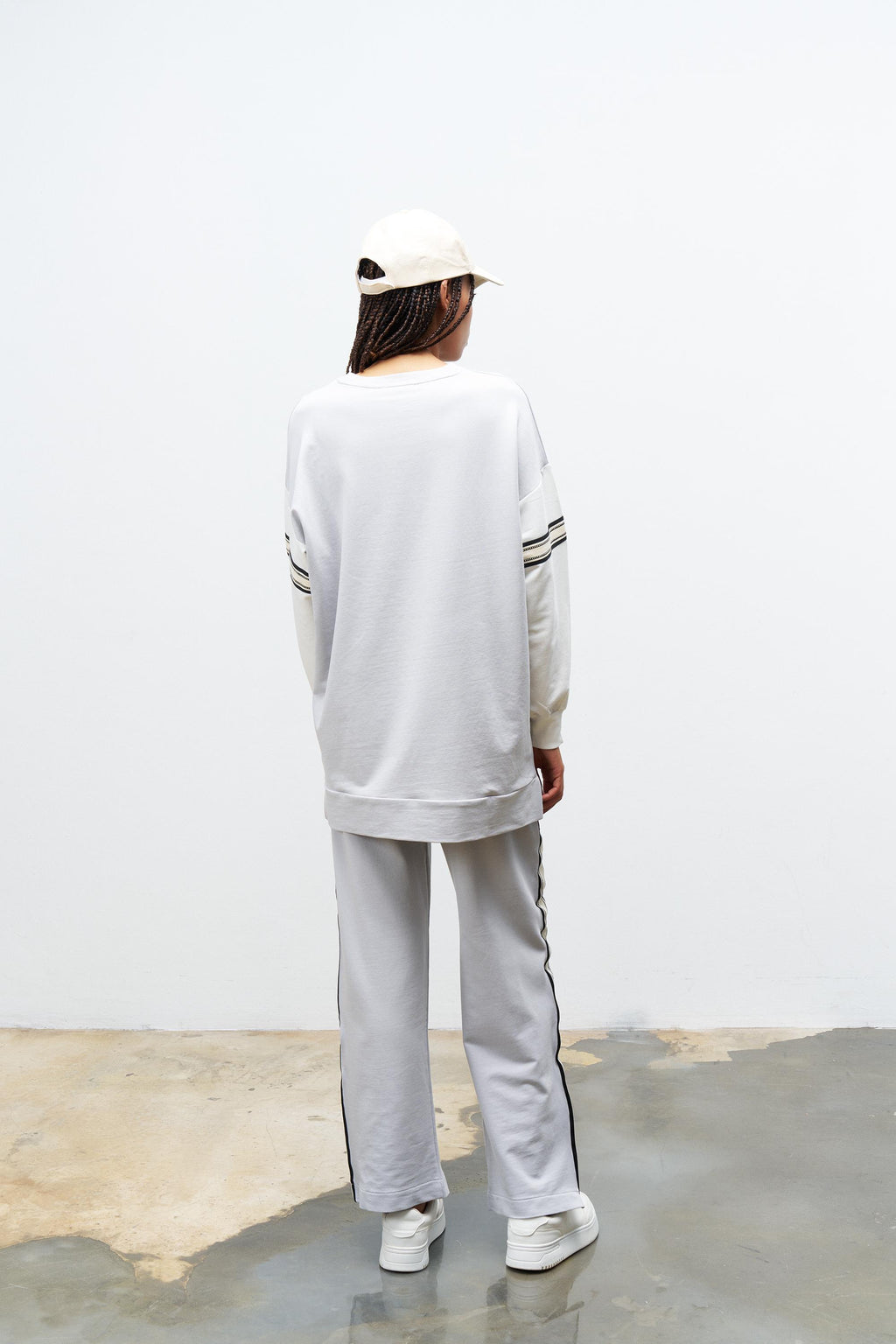 Boyalı Gri Kadın Bol Paça Bel Lastikli Şerit Detaylı  Pamuklu  Örme Alt Üst Takım