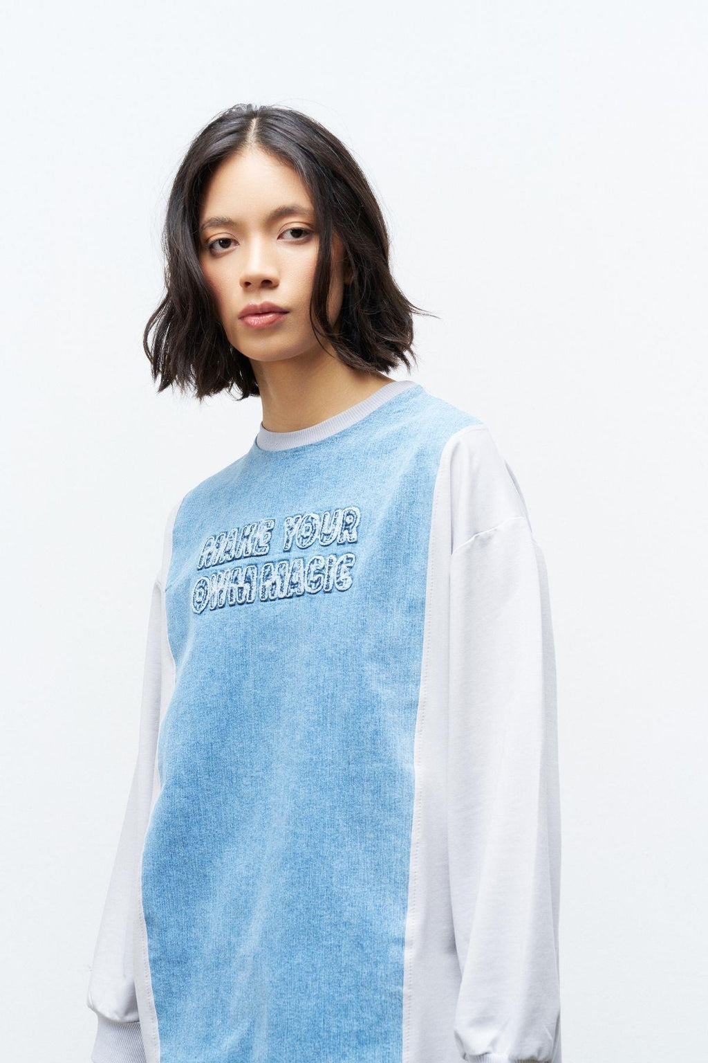 Boyalı Gri Kadın Denim Üzeri Nakış İşlemeli Bisiklet Yaka Sweatshirt  Dar Paça Pantolon Pamuklu Örme Alt Üst Takım