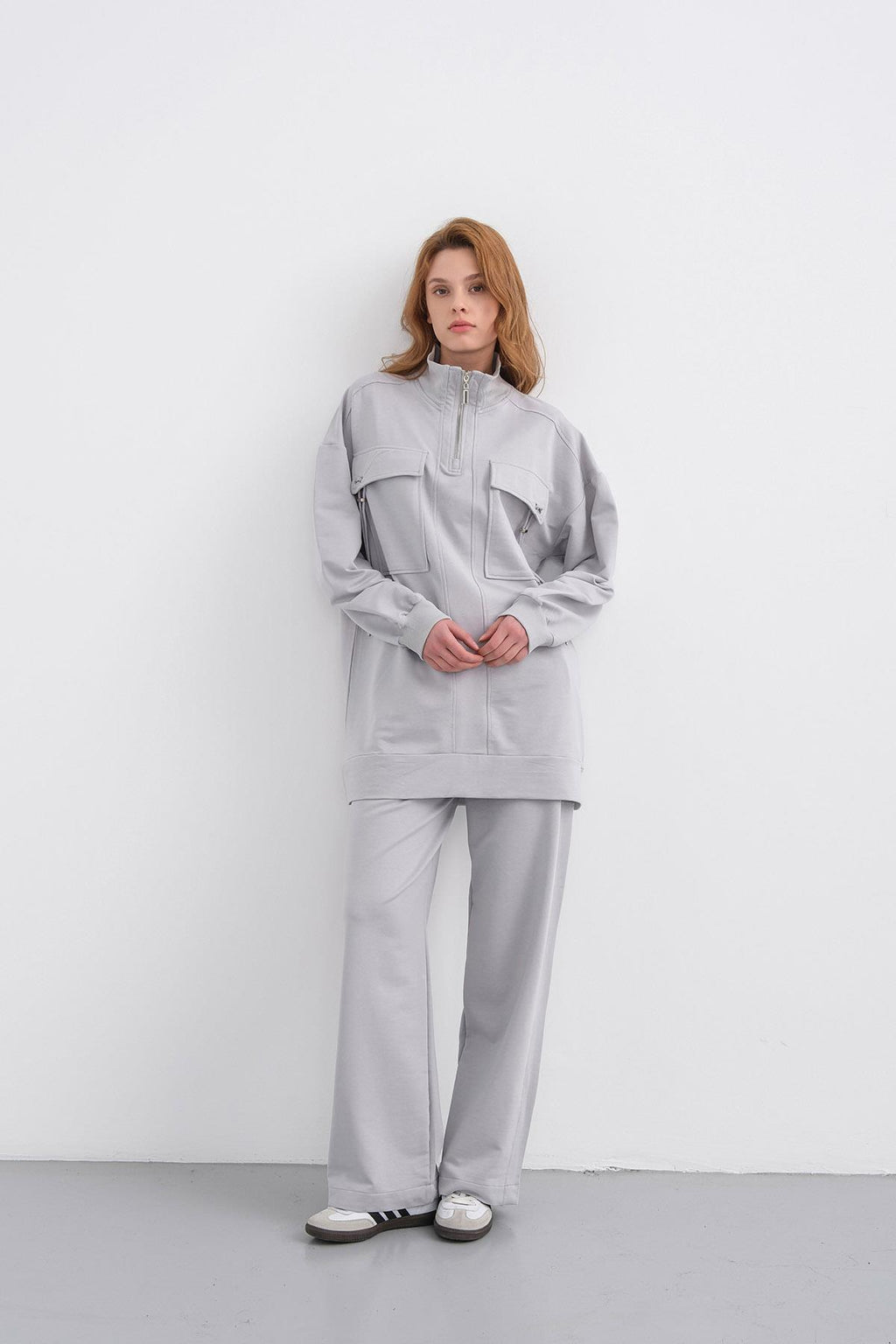 Boyalı Gri Kadın Dik Yaka Yarım Fermuarlı Cep Detaylı Bol Paça Örme Alt-Üst Takım