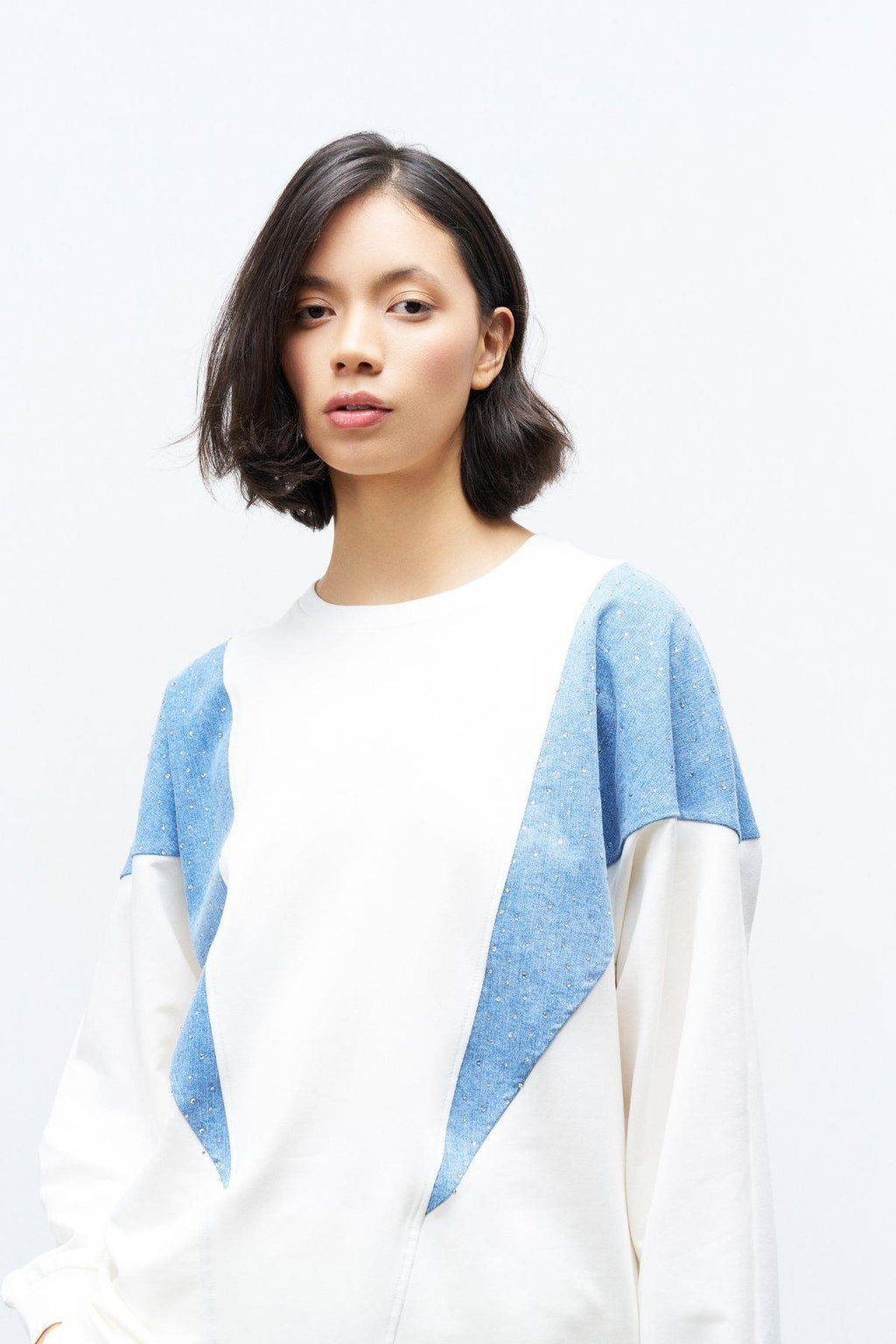 Ekru Kadın Denim Garni Üzeri Taş Detaylı Ve Bel Lastikli Dar Paça Pantolon  Örme Alt Üst Takım