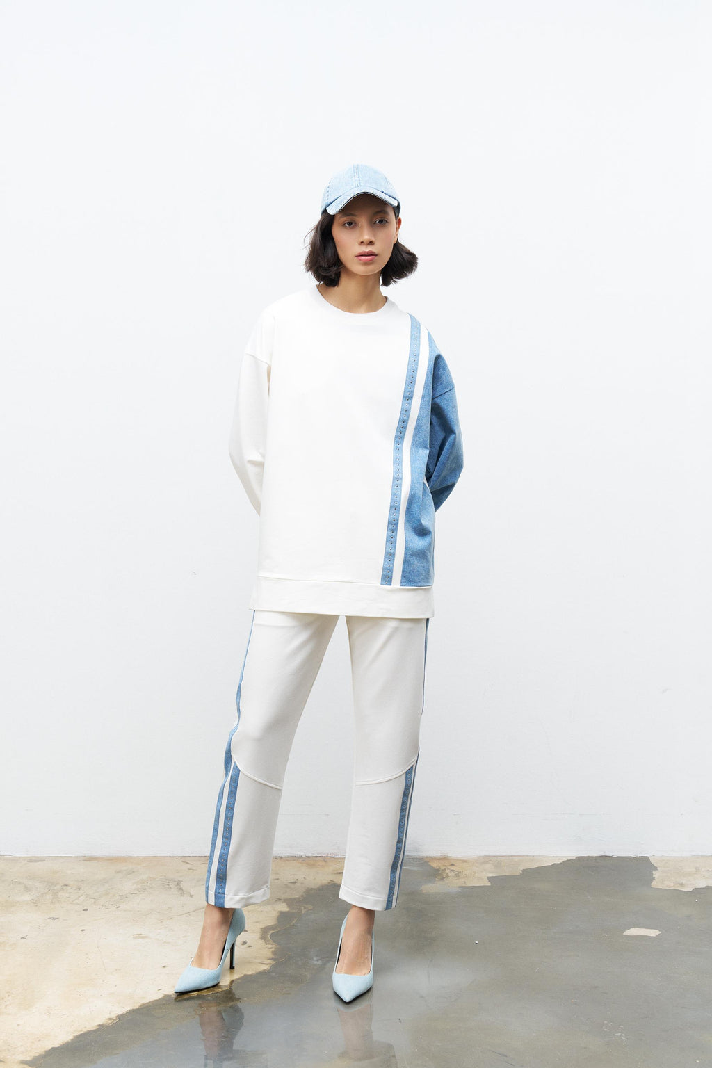 Ekru Kadın  Üst Ve Alt Denim Üzeri Taş Detaylı Pamuklu Örme Alt Üst Takım