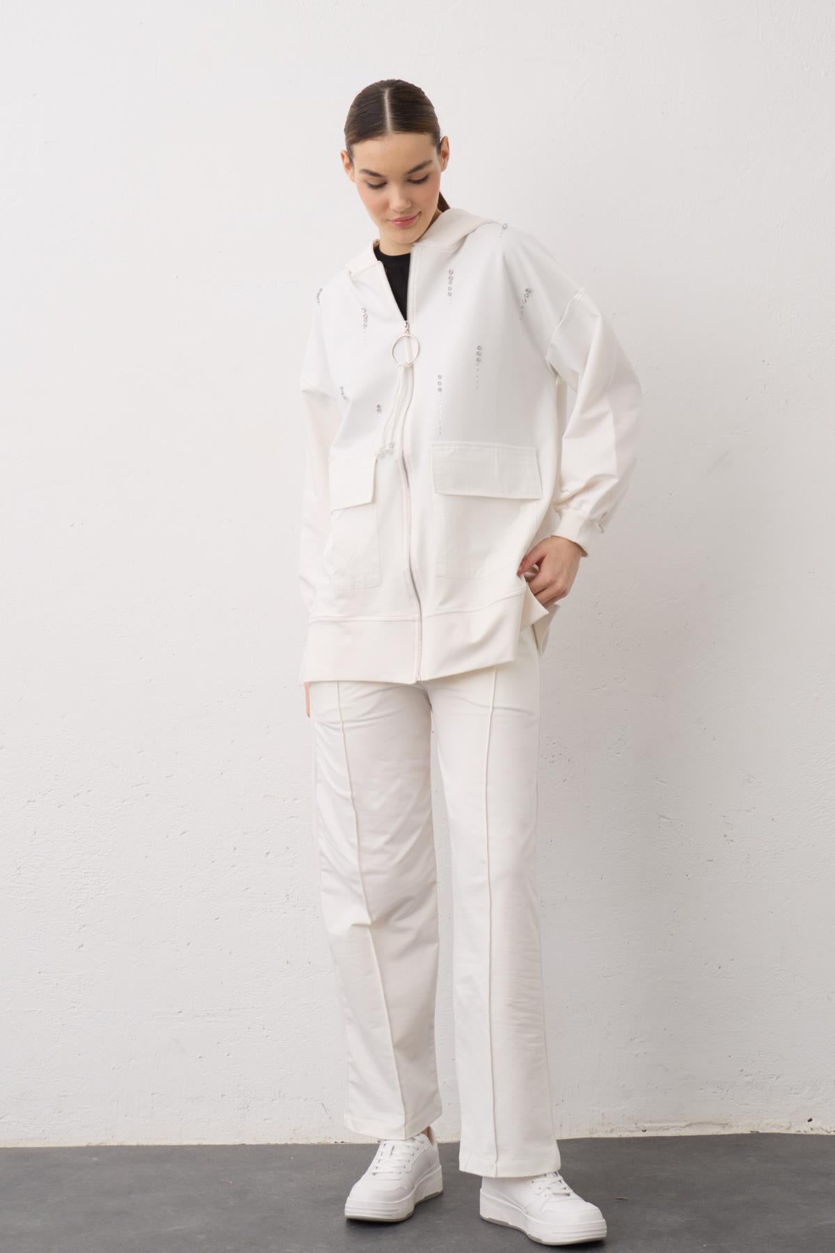 Ekru Taş Yapıştırmalı Kapüşonlu Cepli Pamuklu Örme Alt Üst Takım