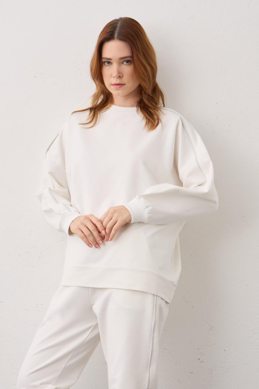 Ekru Yan Taşlı Şerit Detaylı Arabiyeli Pamuklu Örme Alt Üst Takım