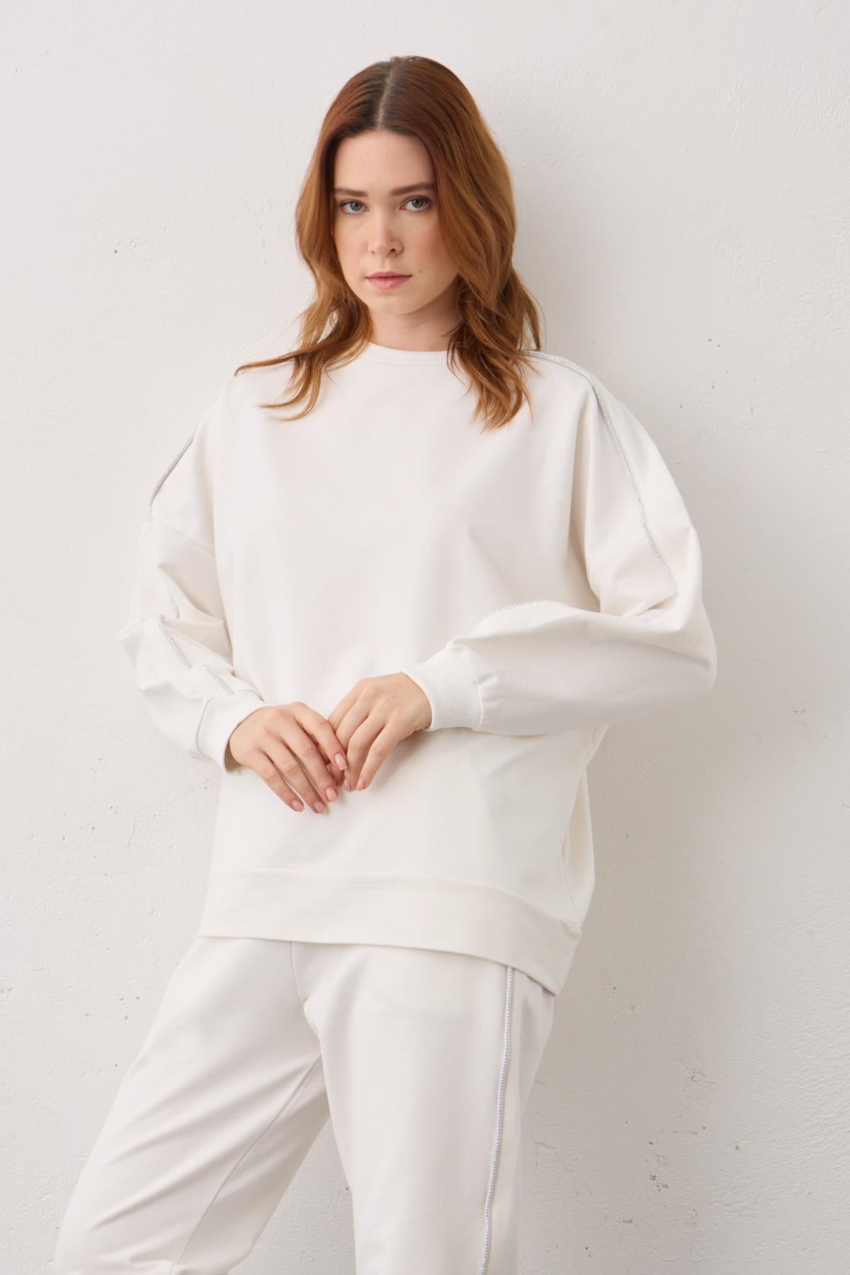 Ekru Yan Taşlı Şerit Detaylı Arabiyeli Pamuklu Örme Alt Üst Takım