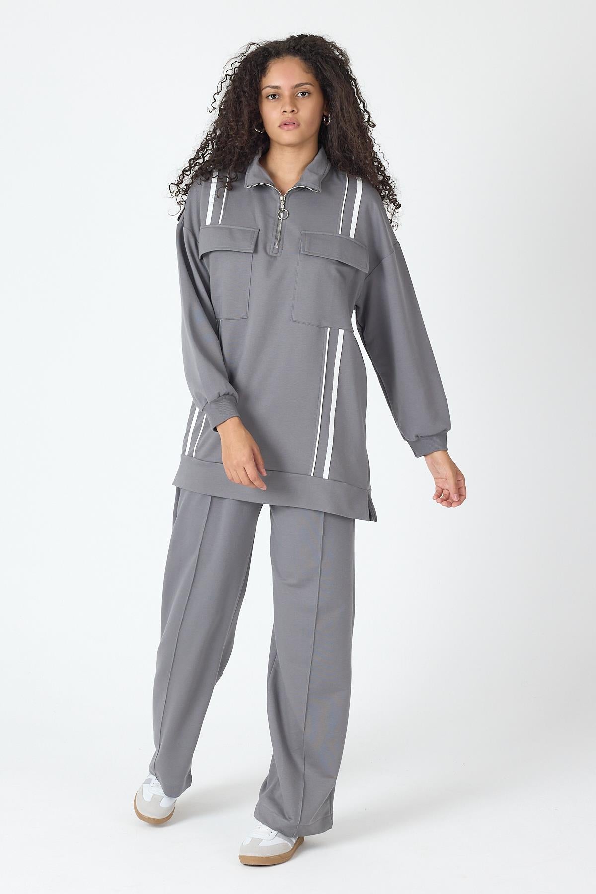 Füme Kadın Etek Yırtmaçlı Fermuar Kapamalı Cep Detaylı Sweatshirt Ve Bol Paça Nervürlü Pantolon Pamuklu Örme Alt Üst Takım