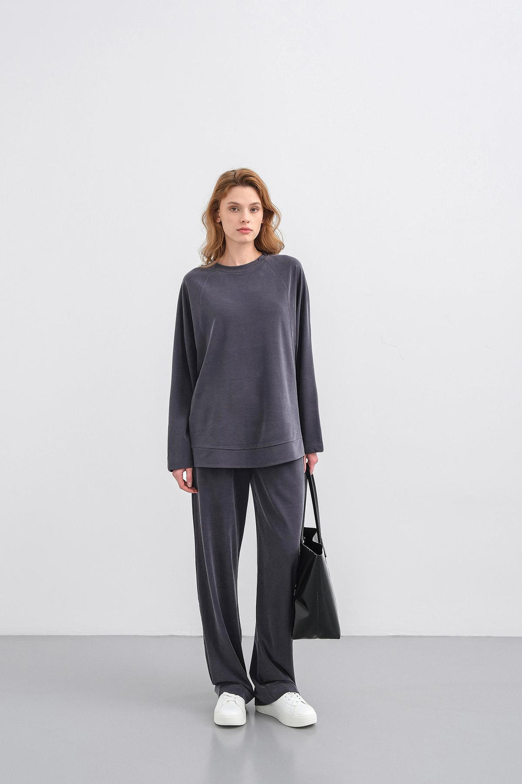 Füme Kadın Tencel Karışımlı Yumuşak Dokulu Bisiklet Yaka Basic Bol Paça Alt-Üst Takım