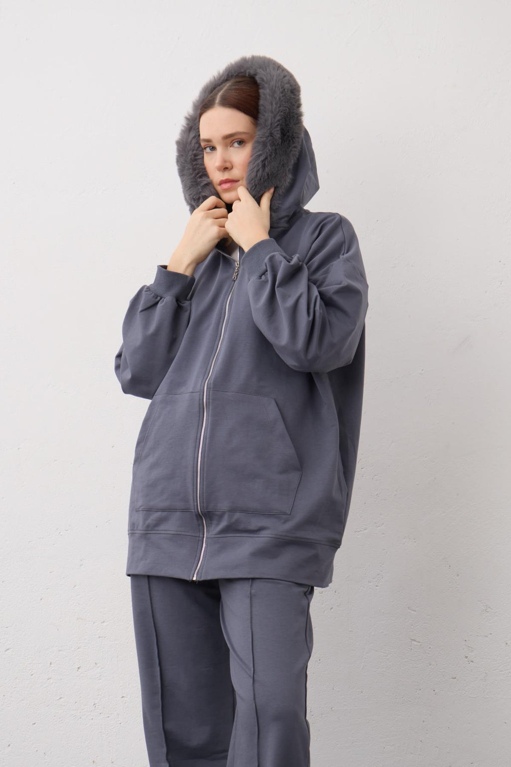 Füme Kapşonu Kürklü Fermuarlı Pamuklu Kadın Alt Üst Örme Takım