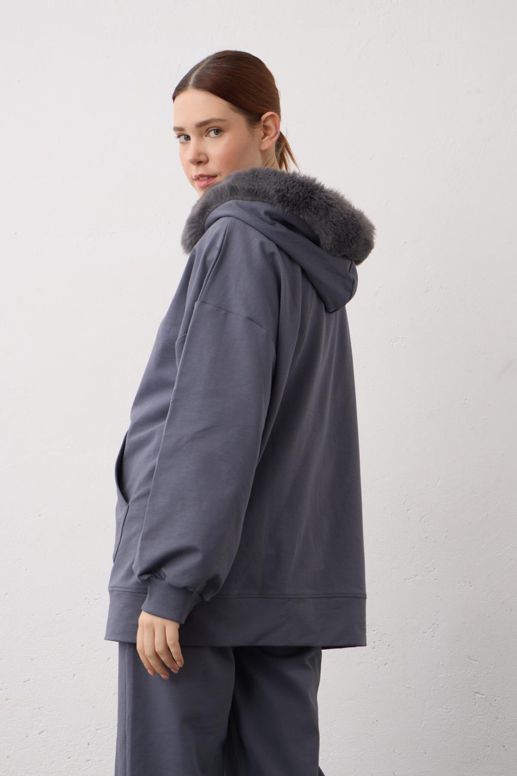 Füme Kapşonu Kürklü Fermuarlı Pamuklu Kadın Alt Üst Örme Takım