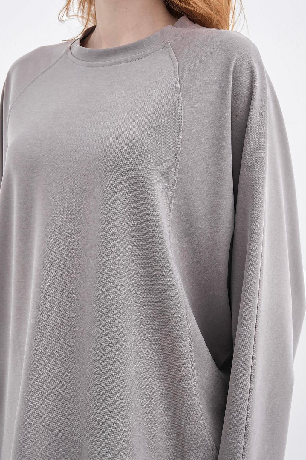 Gri Kadın Tencel Karışımlı Yumuşak Dokulu Bisiklet Yaka Basic Bol Paça Alt-Üst Takım