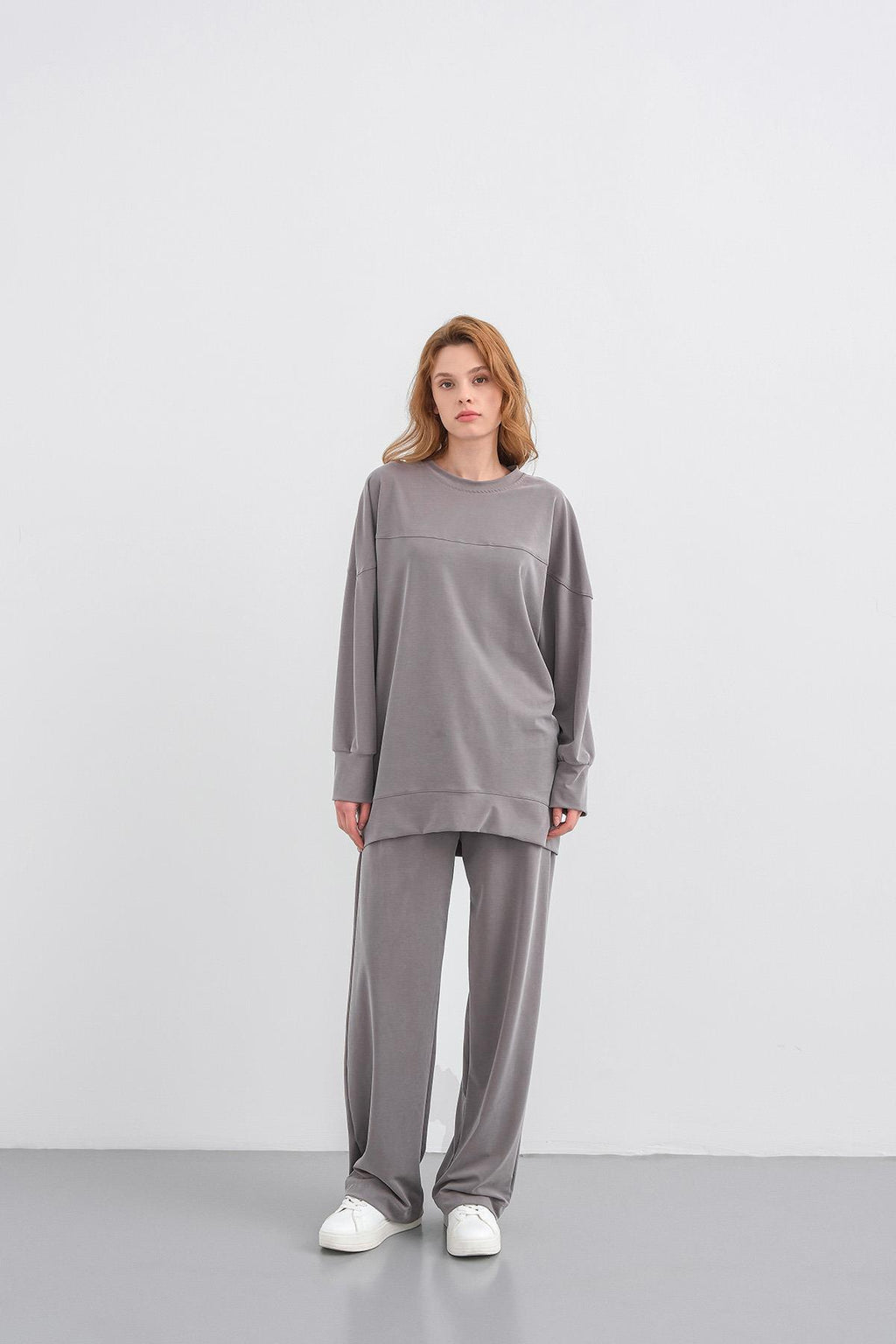 Gri Kadın Tencel Karışımlı Yumuşak Dokulu Nervürlü Bol Paça Basic Alt-Üst Takım