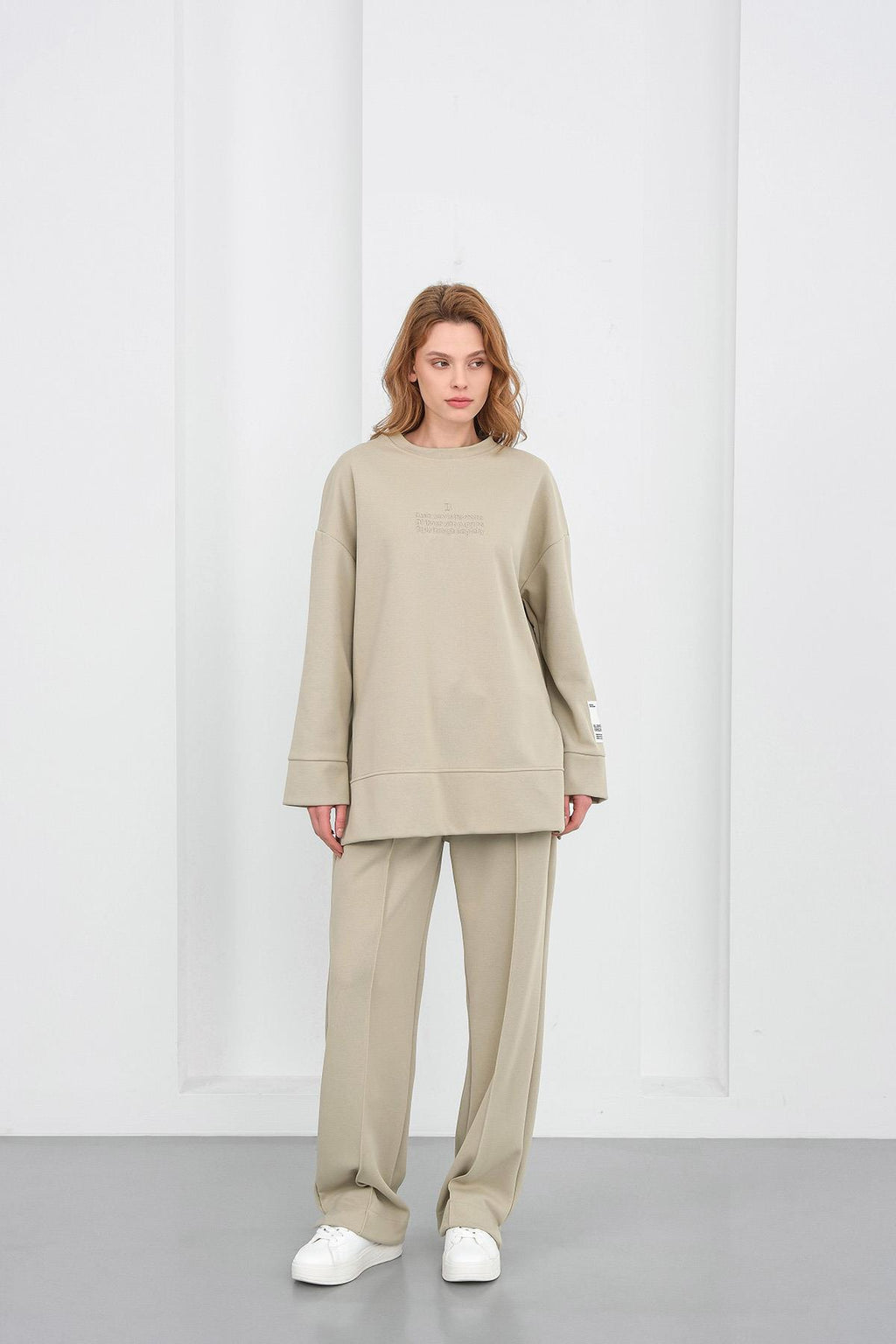 HAKİ Kadın Pike Dokulu Nakış Detaylı Yırtmaçlı Oversize Bol Paça Alt-Üst Takım