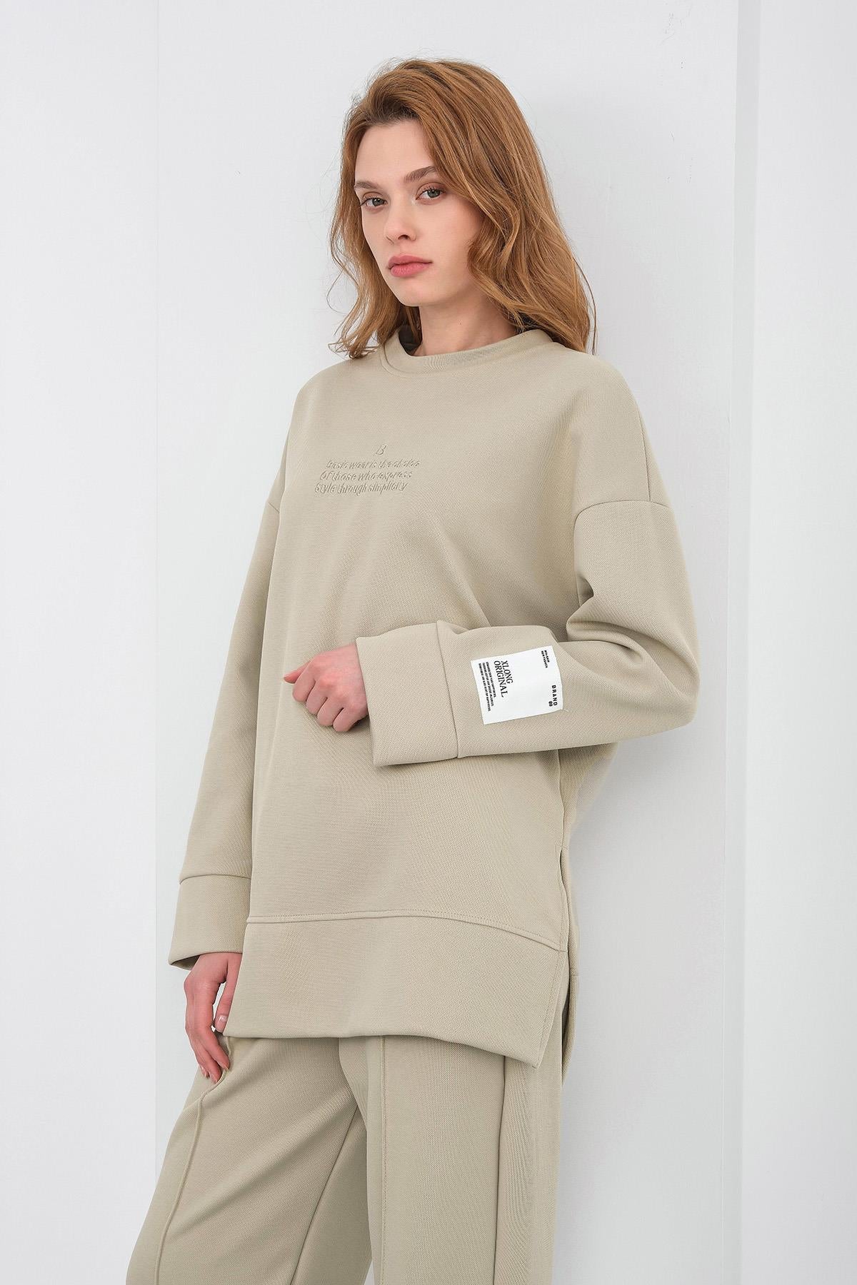 HAKİ Kadın Pike Dokulu Nakış Detaylı Yırtmaçlı Oversize Bol Paça Alt-Üst Takım