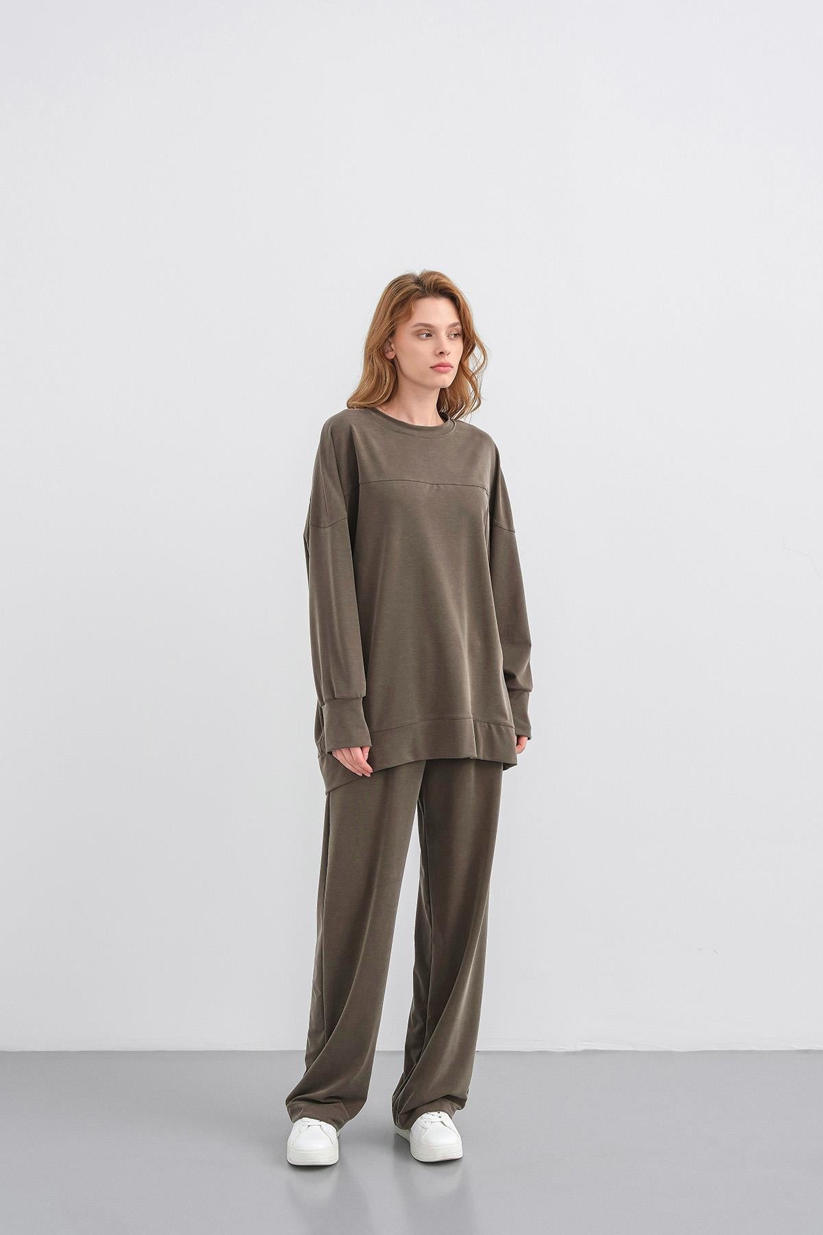 HAKİ Kadın Tencel Karışımlı Yumuşak Dokulu Nervürlü Bol Paça Basic Alt-Üst Takım