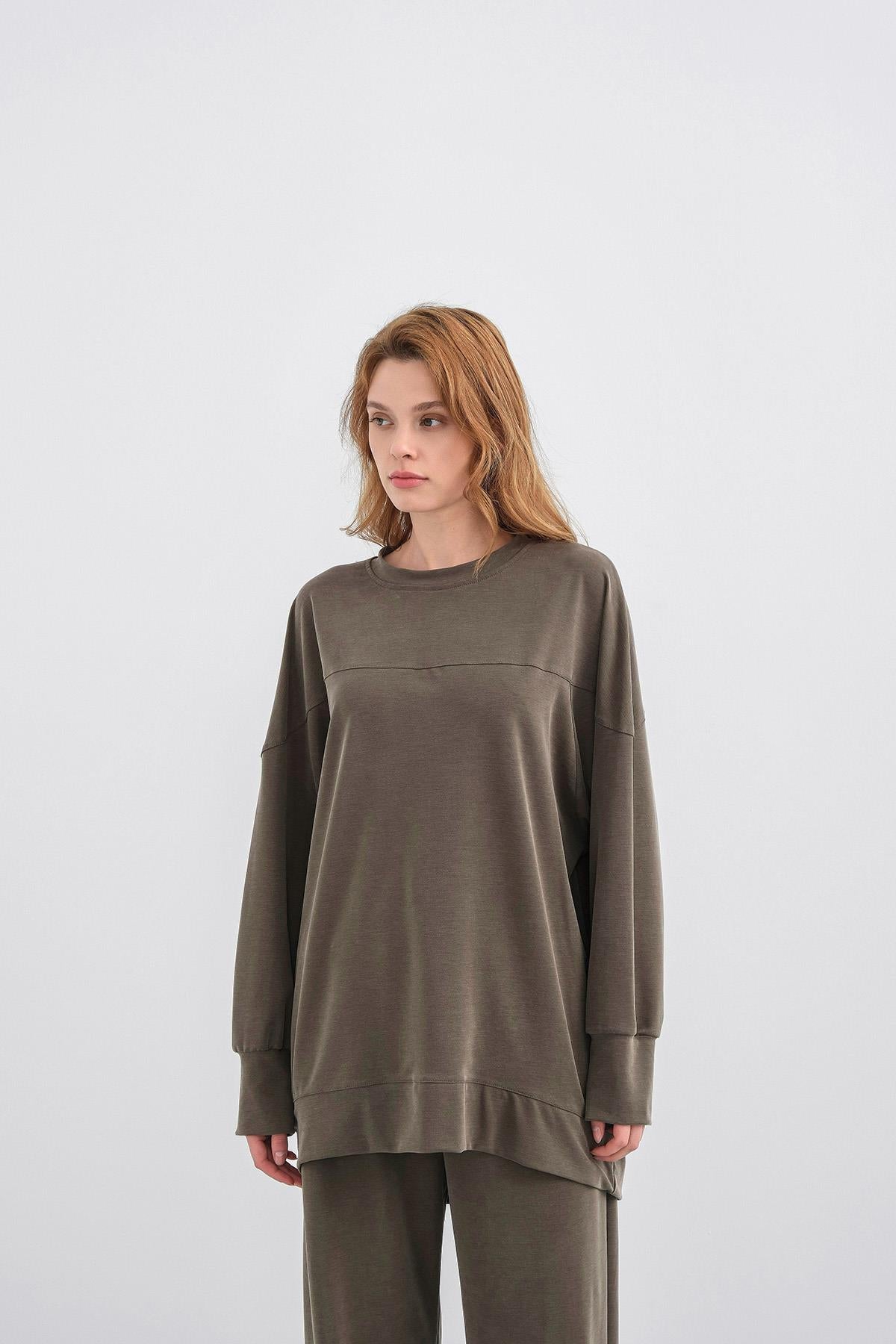 HAKİ Kadın Tencel Karışımlı Yumuşak Dokulu Nervürlü Bol Paça Basic Alt-Üst Takım