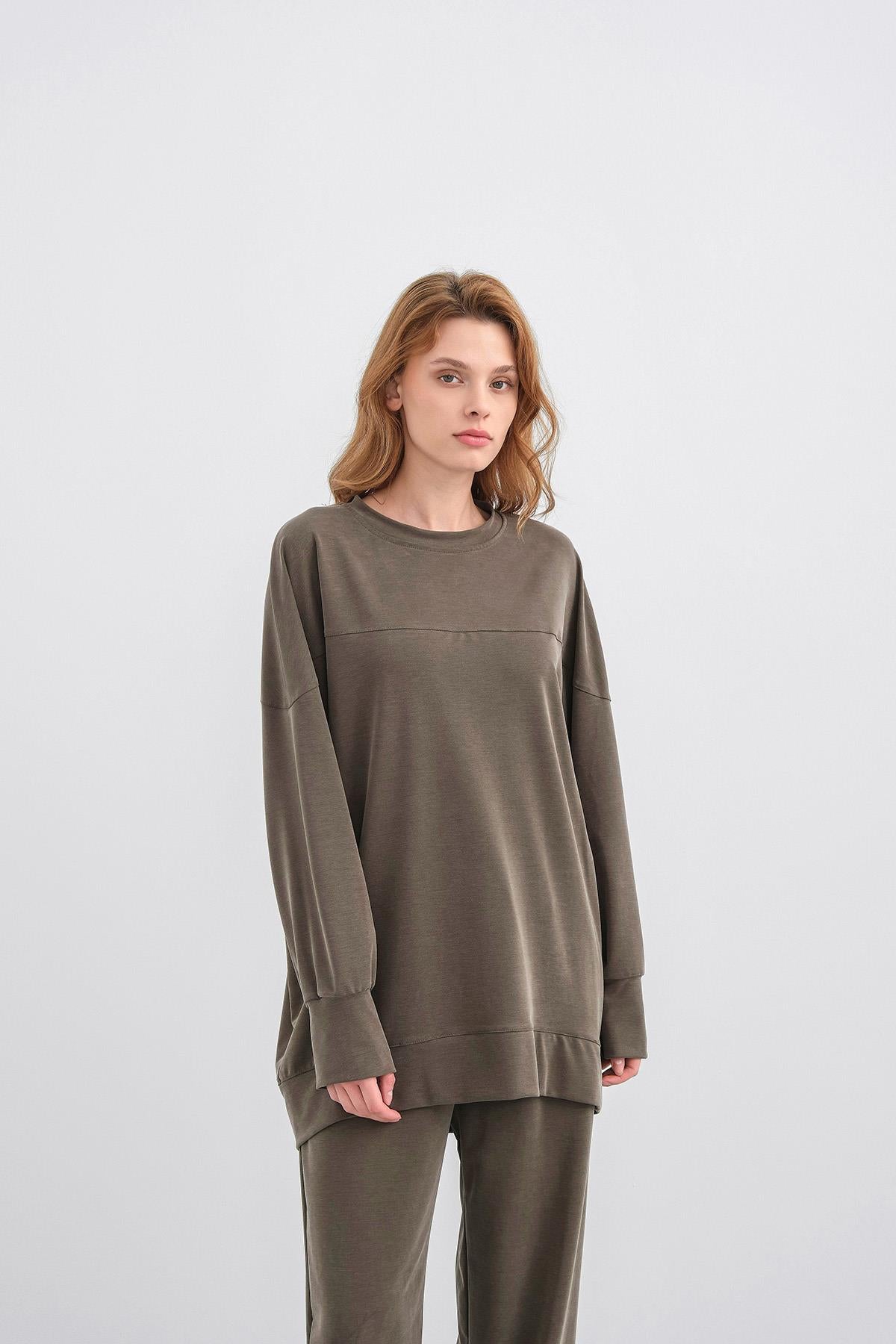 HAKİ Kadın Tencel Karışımlı Yumuşak Dokulu Nervürlü Bol Paça Basic Alt-Üst Takım