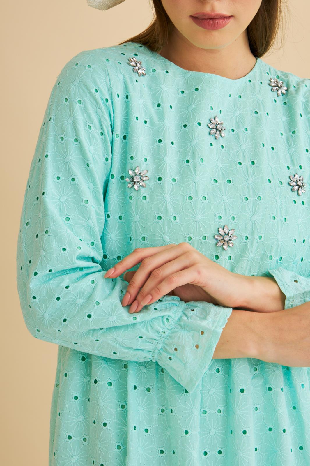 Hesna Taş İşlemeli Eteği Fırfırlı Oversize Mint Brode Elbise