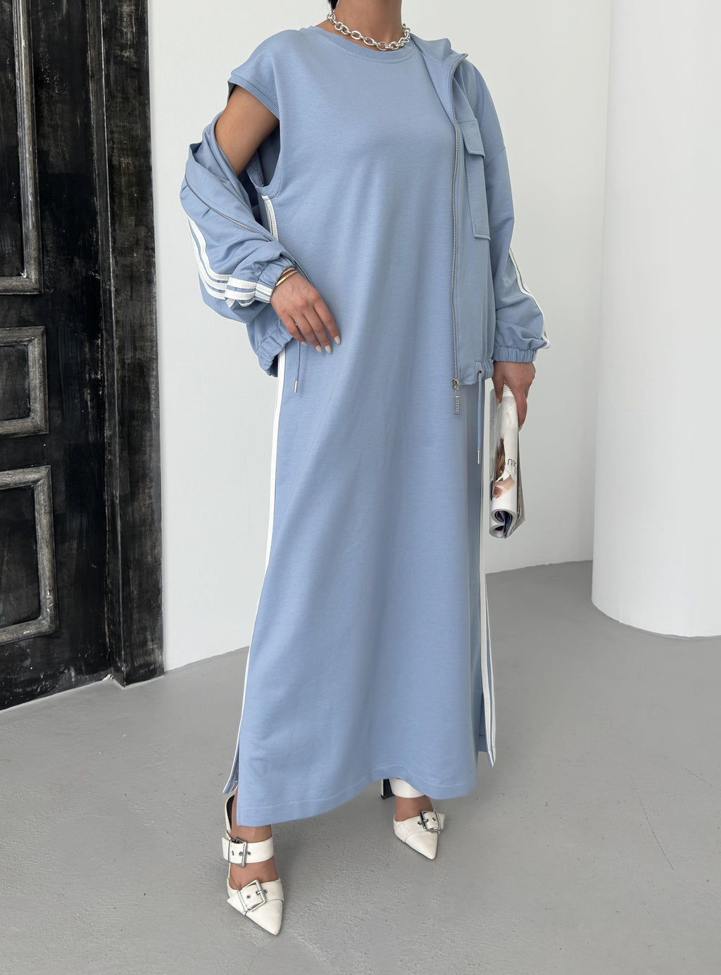 İndigo Kadın Oversize Kalıp Etek Ucu Yırtmaç Detaylı Elbise Ve Fermuar Kapamalı Cepli Lastikli Sweat Pamuklu Örme Takım