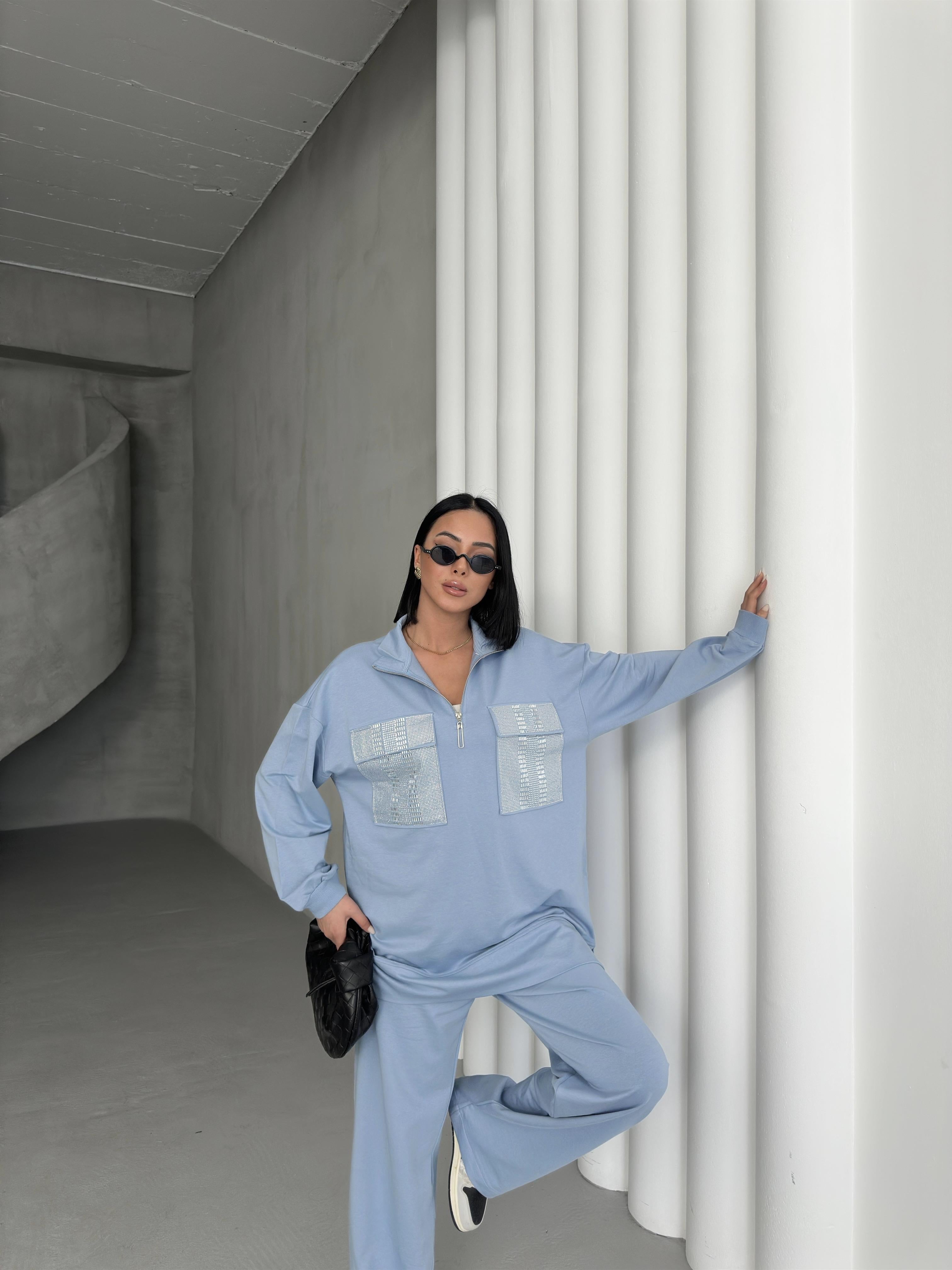 İndigo Kadın Oversize Yarım Fermuar Kapamalı Cep Üzeri Taşlı Bol Paça Pamuklu Örme Alt Üst Takım