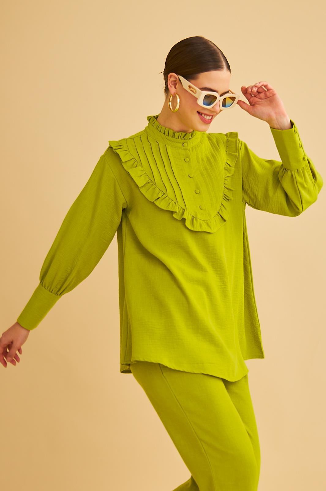 Jade Süs Dikişli ve Düğmeli Fırfır Yaka Keten Olive Tunik Pantolon Takım