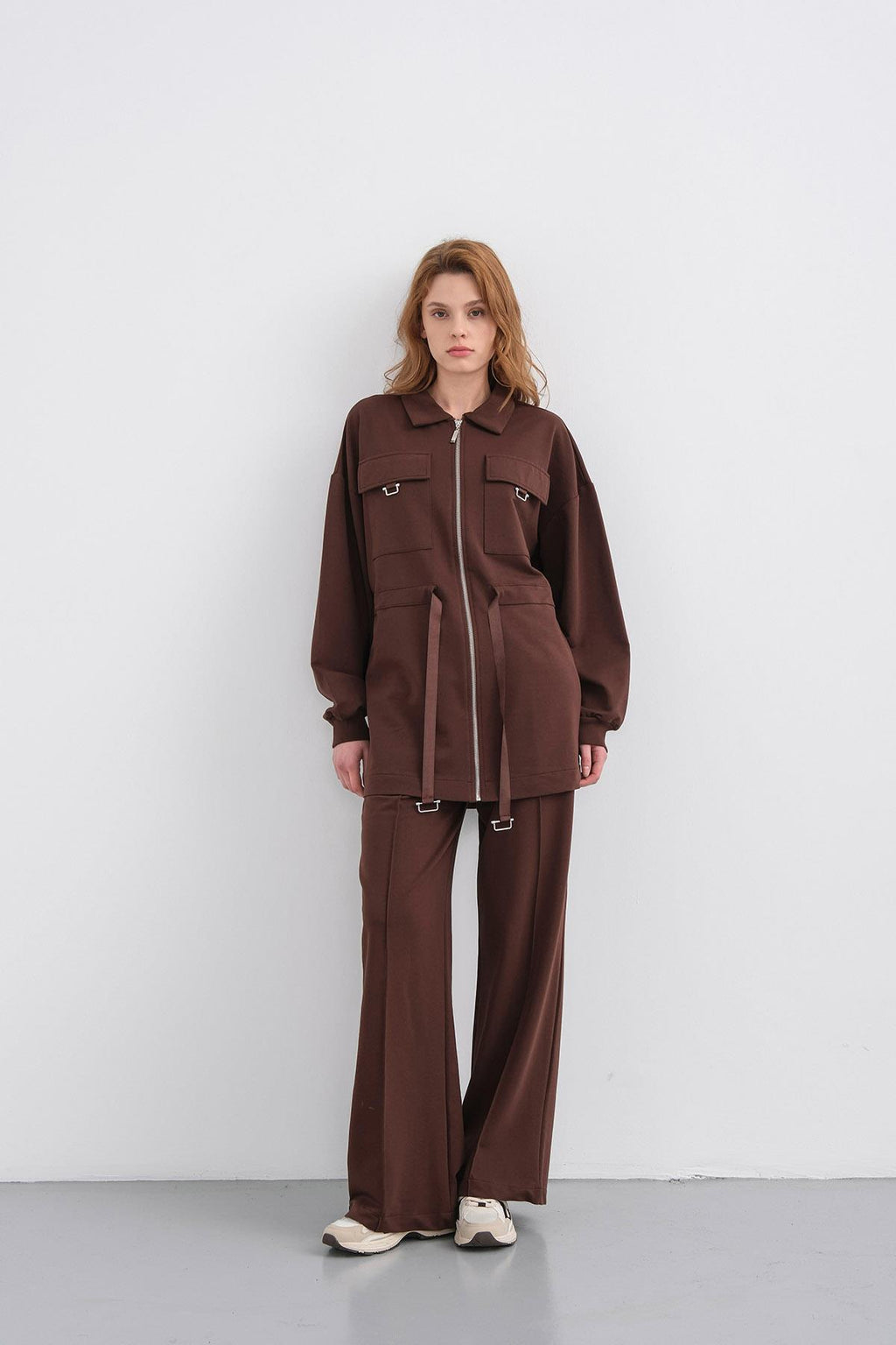 Kahve Kadın Polo Yaka Cep Detaylı Fermuarlı Bol Paça Nervürlü Örme Alt-Üst Takım