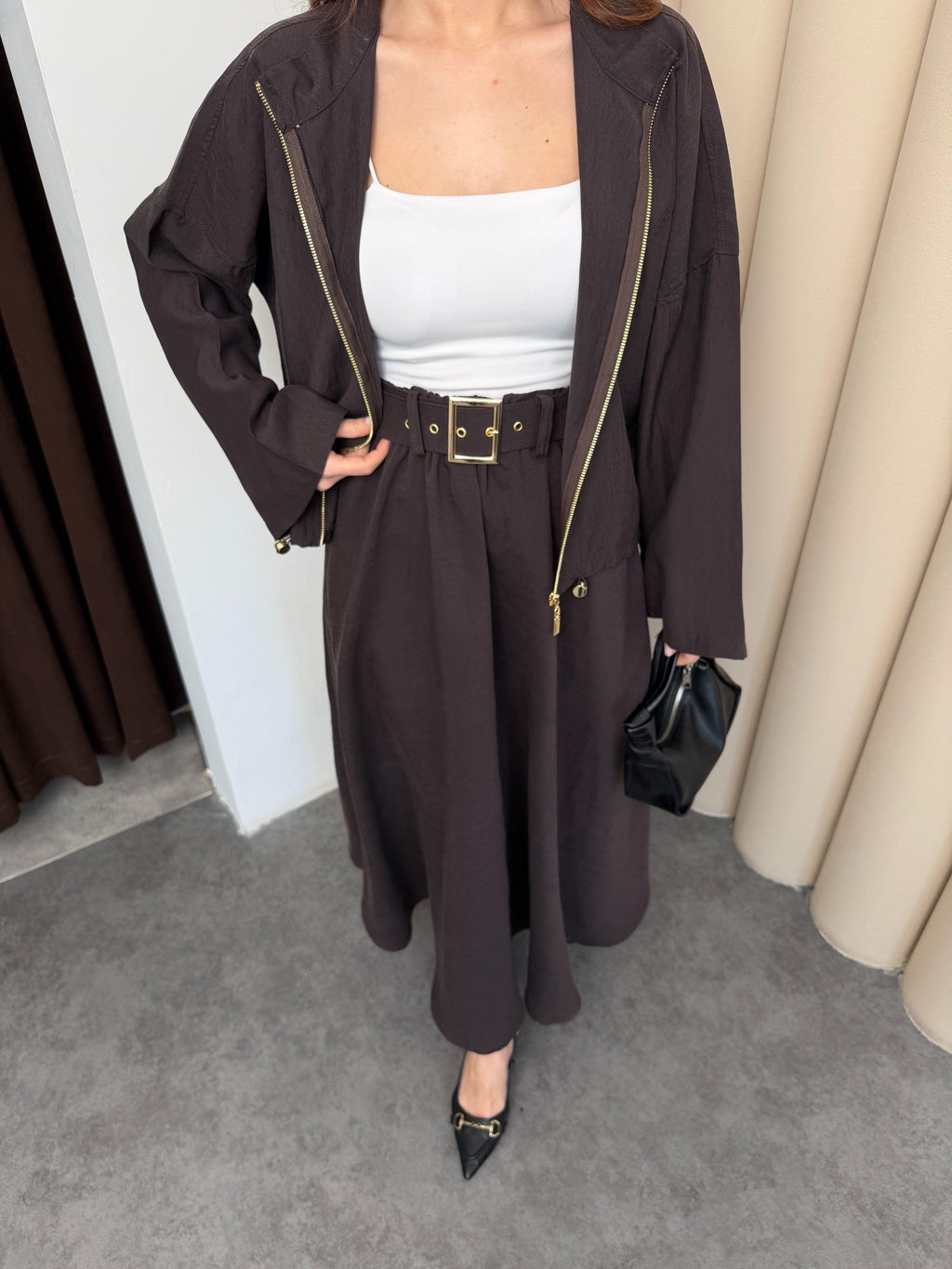Kahve Kadın Premium Tencel Kumaş Etek Kemer Detaylı Akışkan Dokulu Ceket Etek Takım