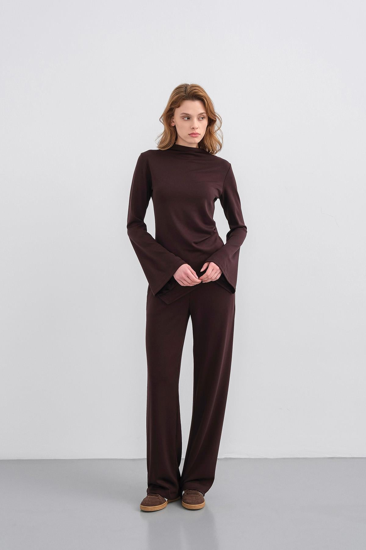 Kahve Kadın Yumuşak Dokulu Premium Modal  Balıkçı Yaka Asimetrik Kesim Alt-Üst Takım