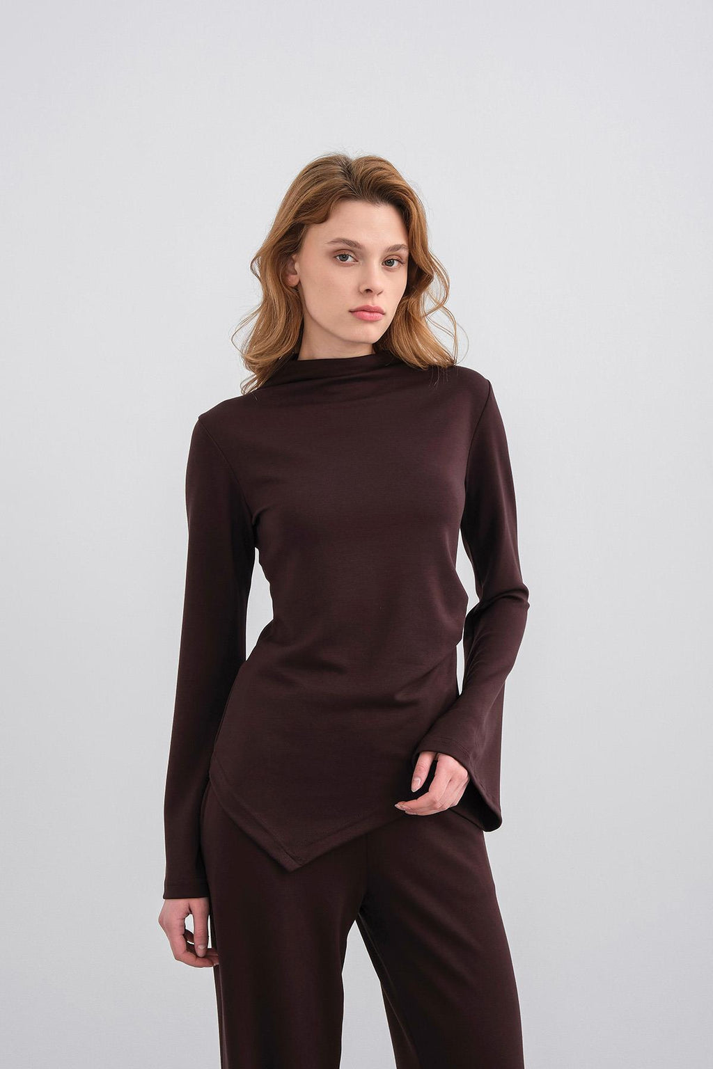 Kahve Kadın Yumuşak Dokulu Premium Modal  Balıkçı Yaka Asimetrik Kesim Alt-Üst Takım