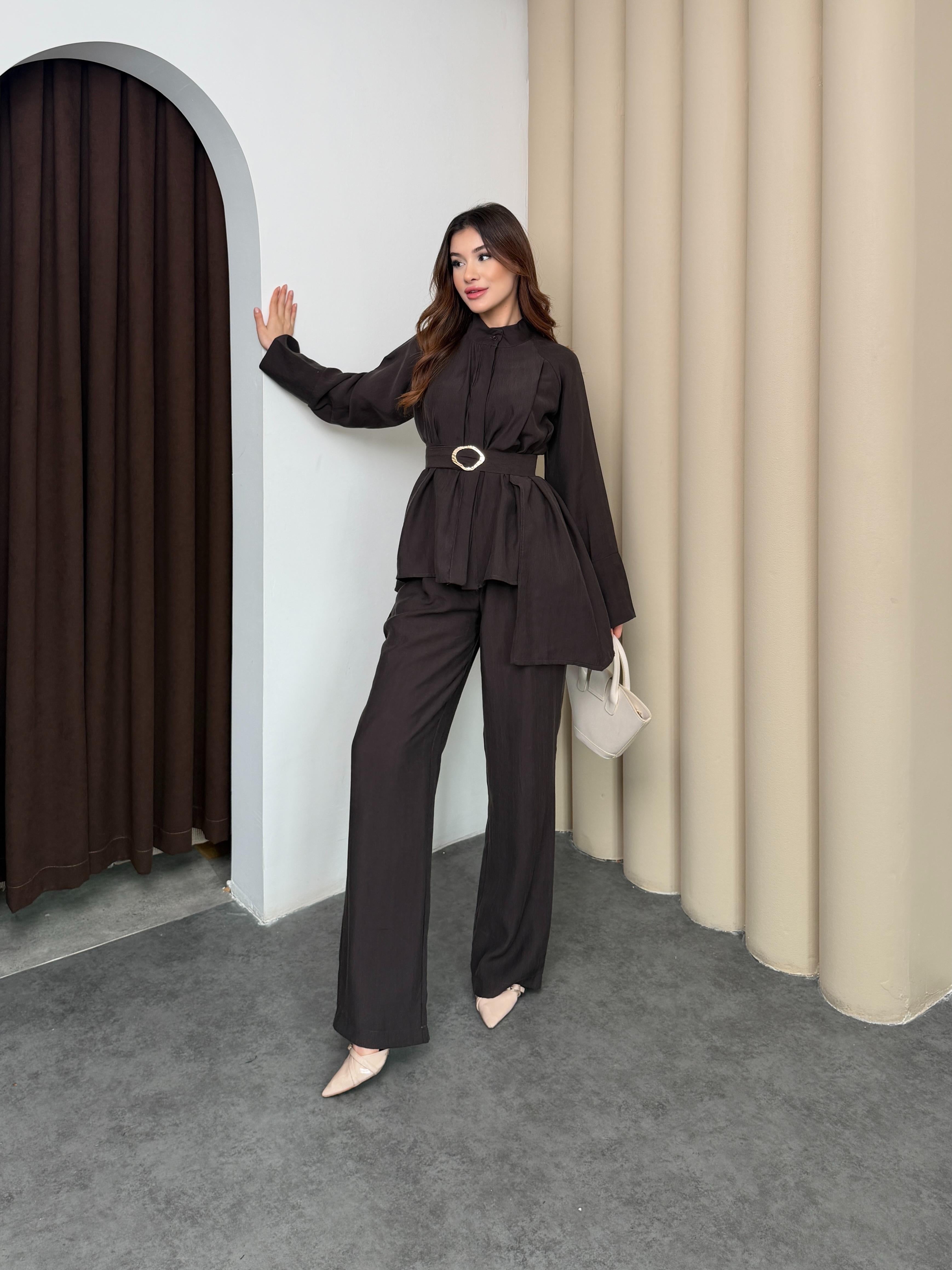 Kahve Kadın Premium Tencel Dokulu Gold Tokalı Kemerli Modern Kesim Takım
