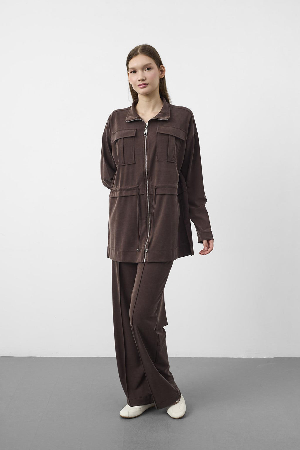 Kahve Tencel Akışkan Doku Beli Ayarlanabilir Ön Dikişli Ceket Pantolon Takım