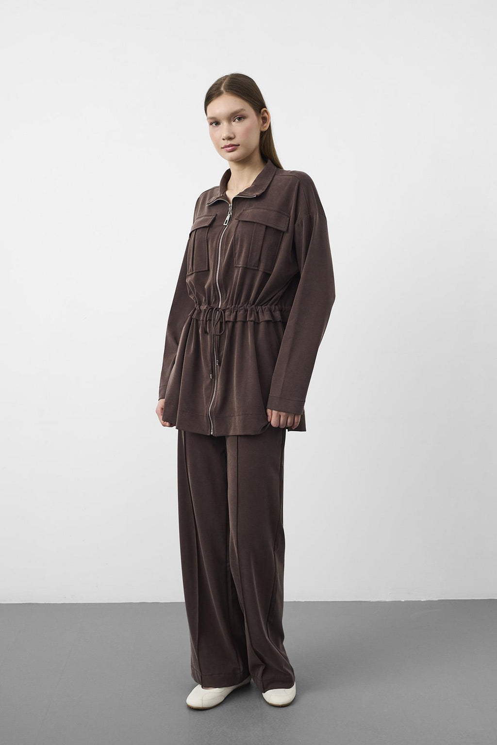 Kahve Tencel Akışkan Doku Beli Ayarlanabilir Ön Dikişli Ceket Pantolon Takım