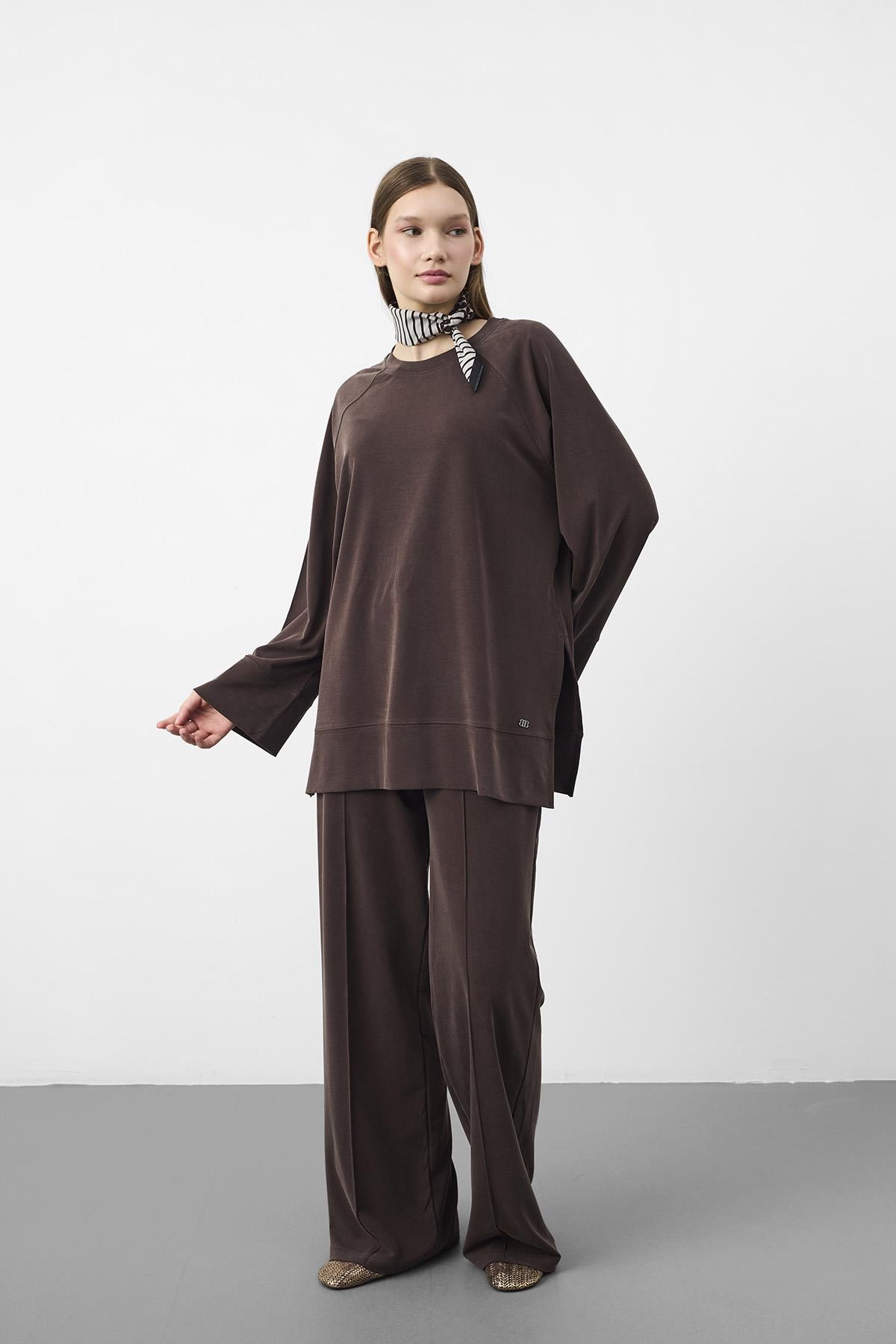 Kahverengi Oversize Kalıp Tencel Dokulu Relax Fit Premium Takım