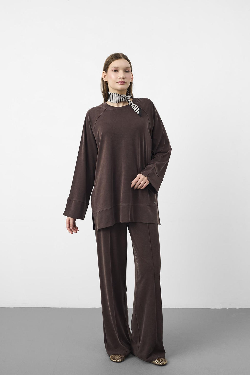 Kahverengi Oversize Kalıp Tencel Dokulu Relax Fit Premium Takım