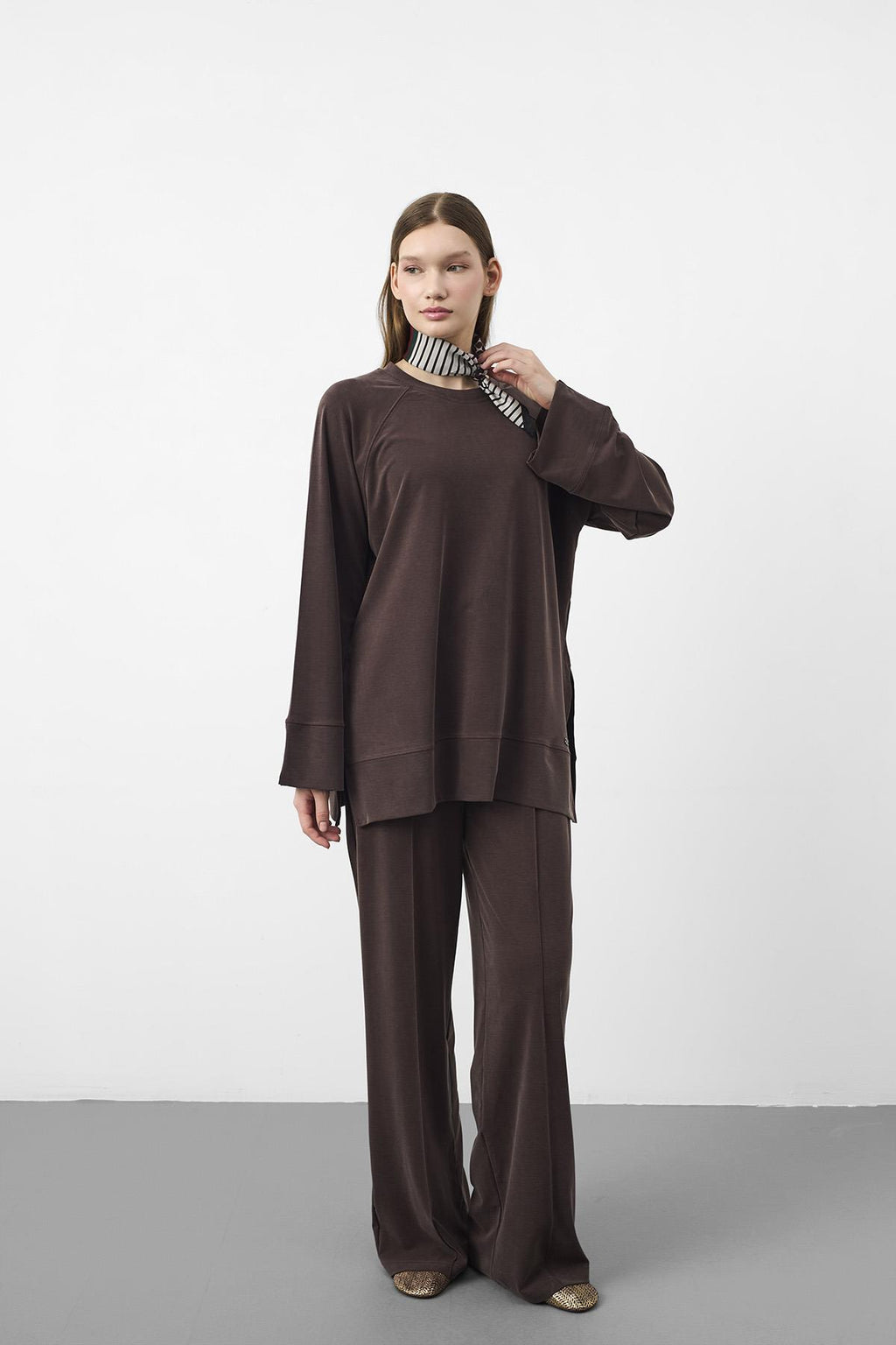 Kahverengi Oversize Kalıp Tencel Dokulu Relax Fit Premium Takım