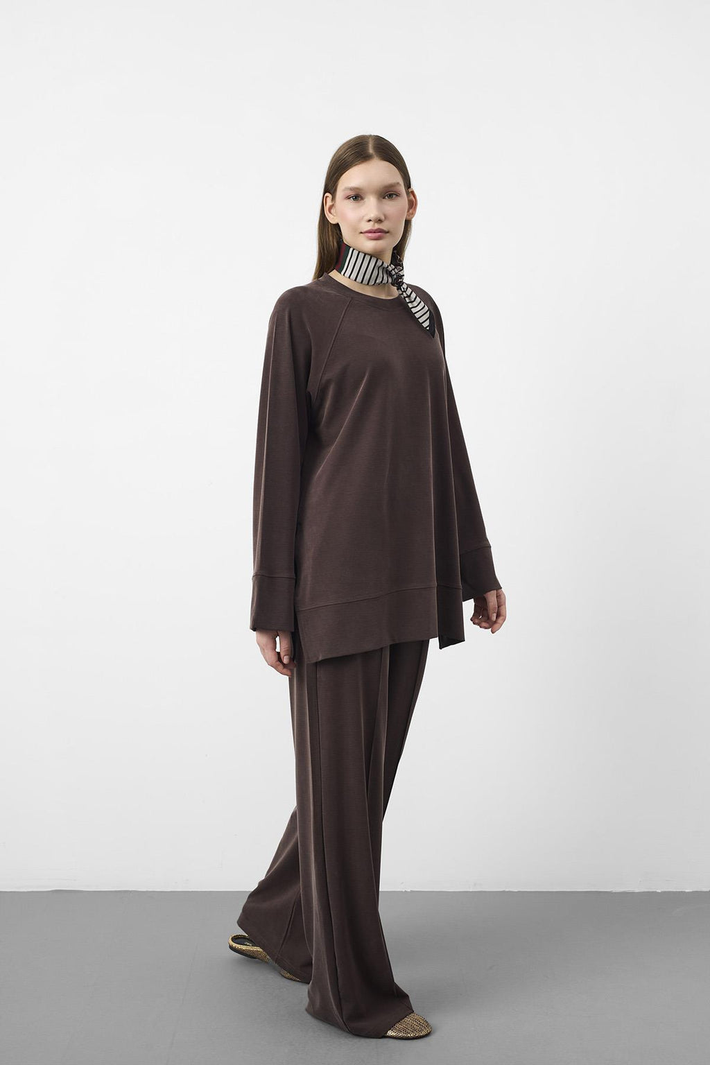 Kahverengi Oversize Kalıp Tencel Dokulu Relax Fit Premium Takım