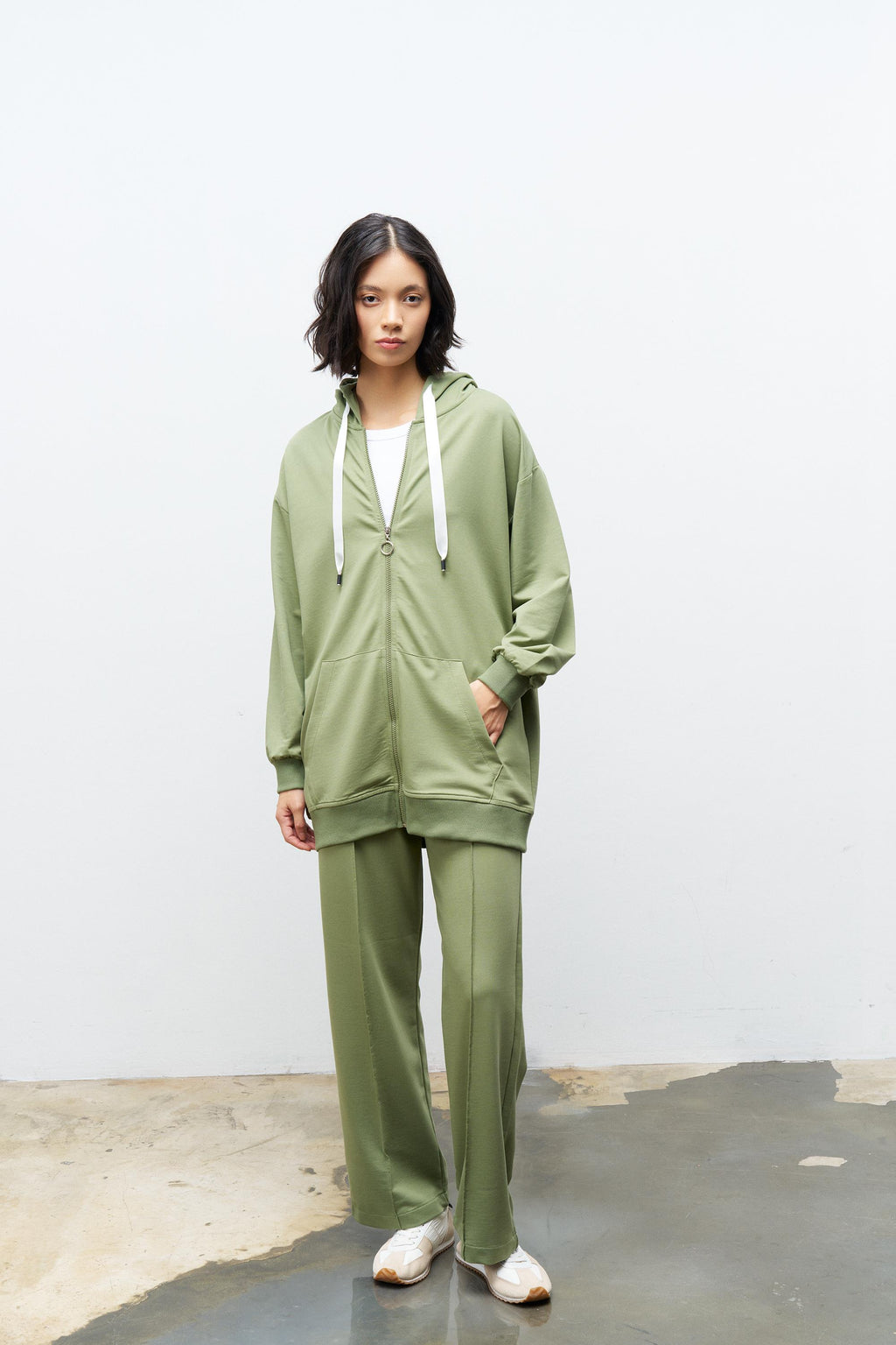 Koyu Haki Kadın Cep Detaylı Fermuar Kapamalı Kapüşonlu Alt Üst Pamuklu Örme Takım