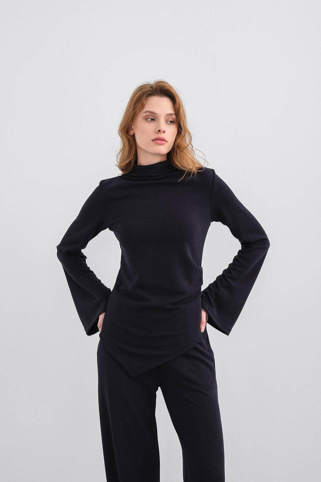 Koyu Lacivert Kadın Yumuşak Dokulu Premium Modal  Balıkçı Yaka Asimetrik Kesim Alt-Üst Takım