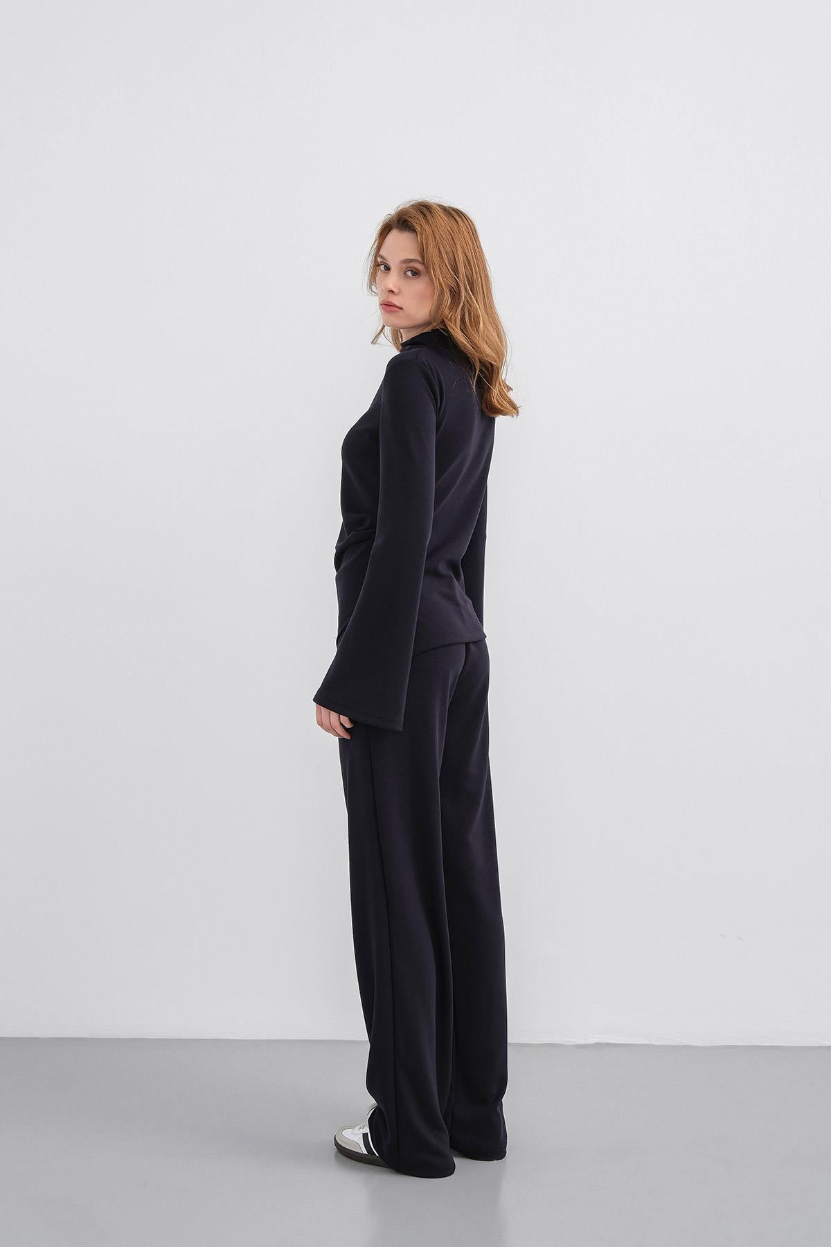 Koyu Lacivert Kadın Yumuşak Dokulu Premium Modal  Balıkçı Yaka Asimetrik Kesim Alt-Üst Takım