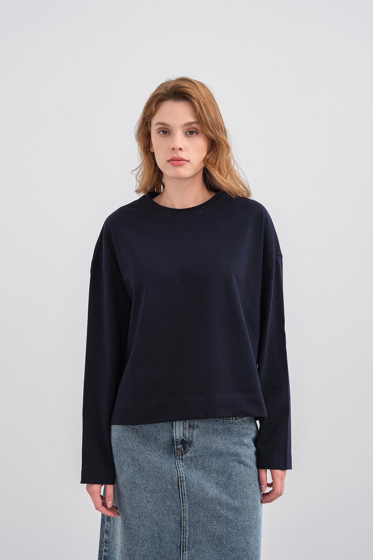Lacivert Kadın Bisiklet Yaka Etek Yırtmaçlı %100 Pamuk Oversize Basic Sweatshirt