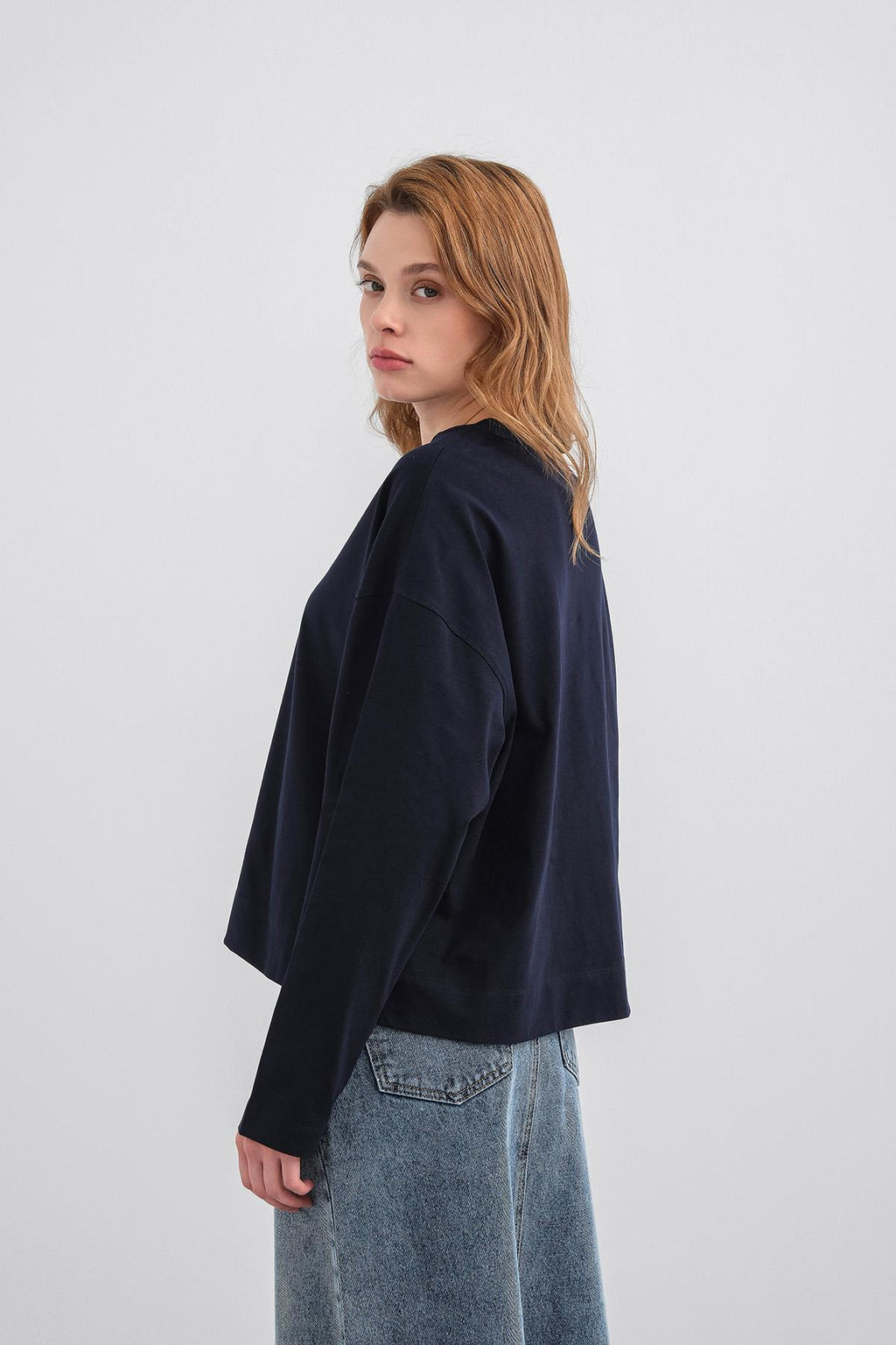 Lacivert Kadın Bisiklet Yaka Etek Yırtmaçlı %100 Pamuk Oversize Basic Sweatshirt